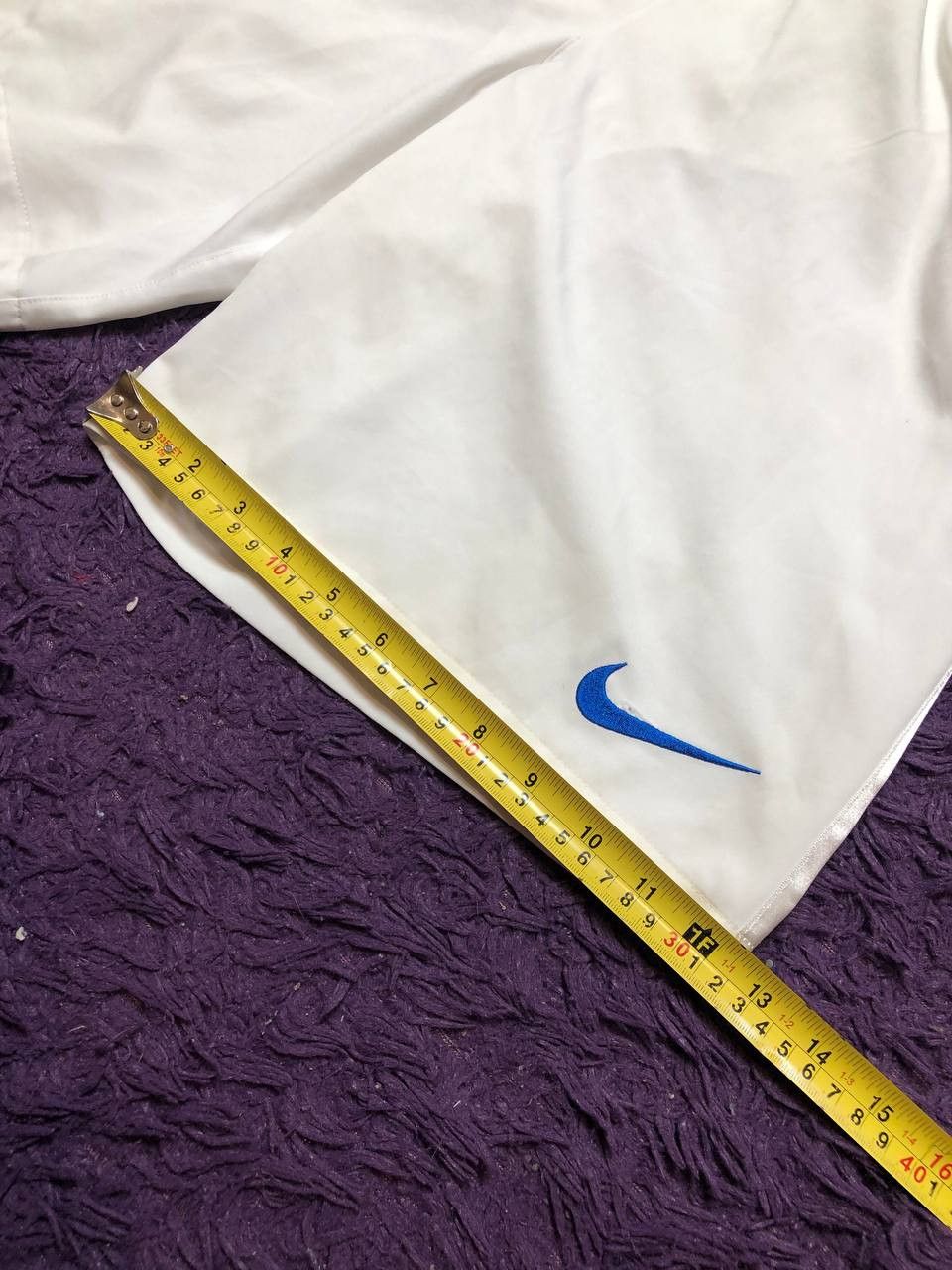 Nike Vintage Nike Dri-Fit white shorts logo Y2K football England Size US 36 / EU 52 - 12 Thumbnail
