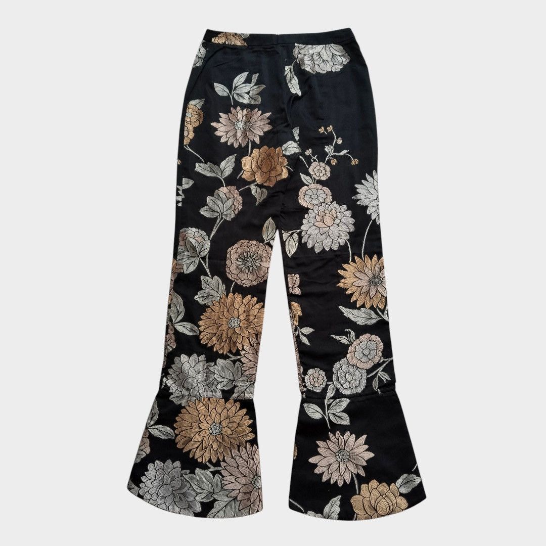 Giorgio Armani Giorgio Armani Borgo 21 floral pants Size 26" / US 2 / IT 38 - 2 Thumbnail