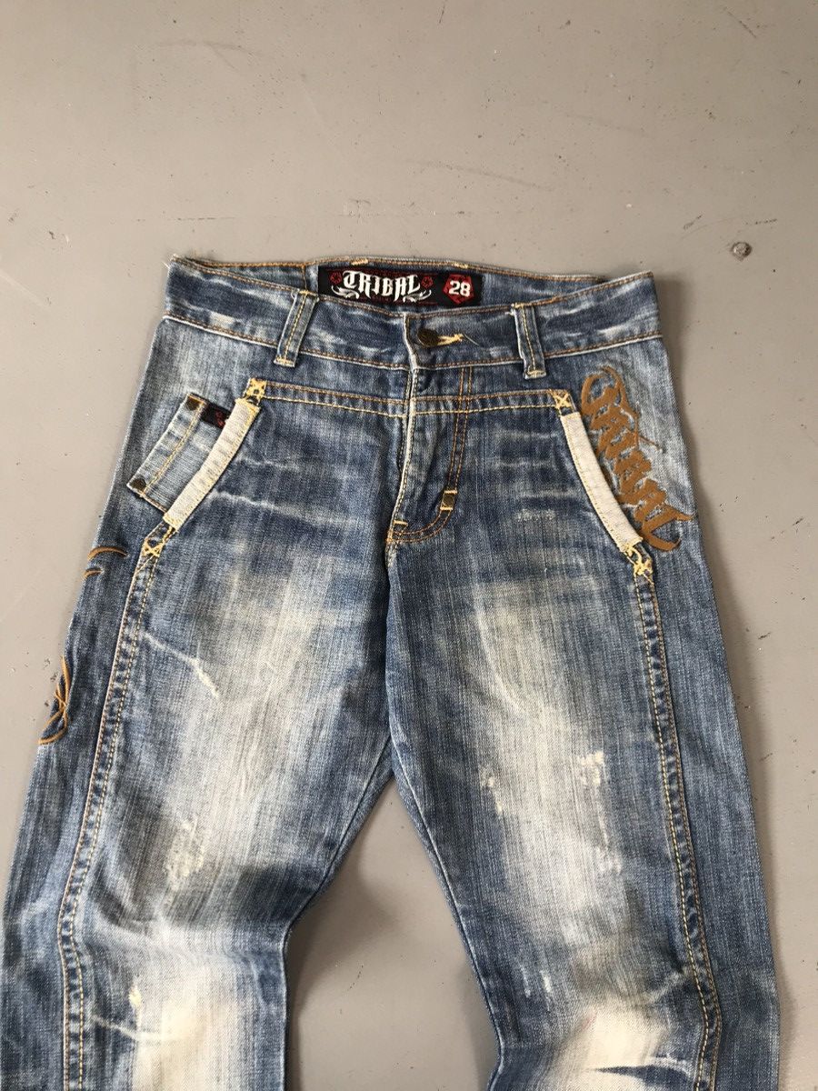 Vintage Vintage tribal embroidered denim Size 28" / US 6 / IT 42 - 7 Thumbnail