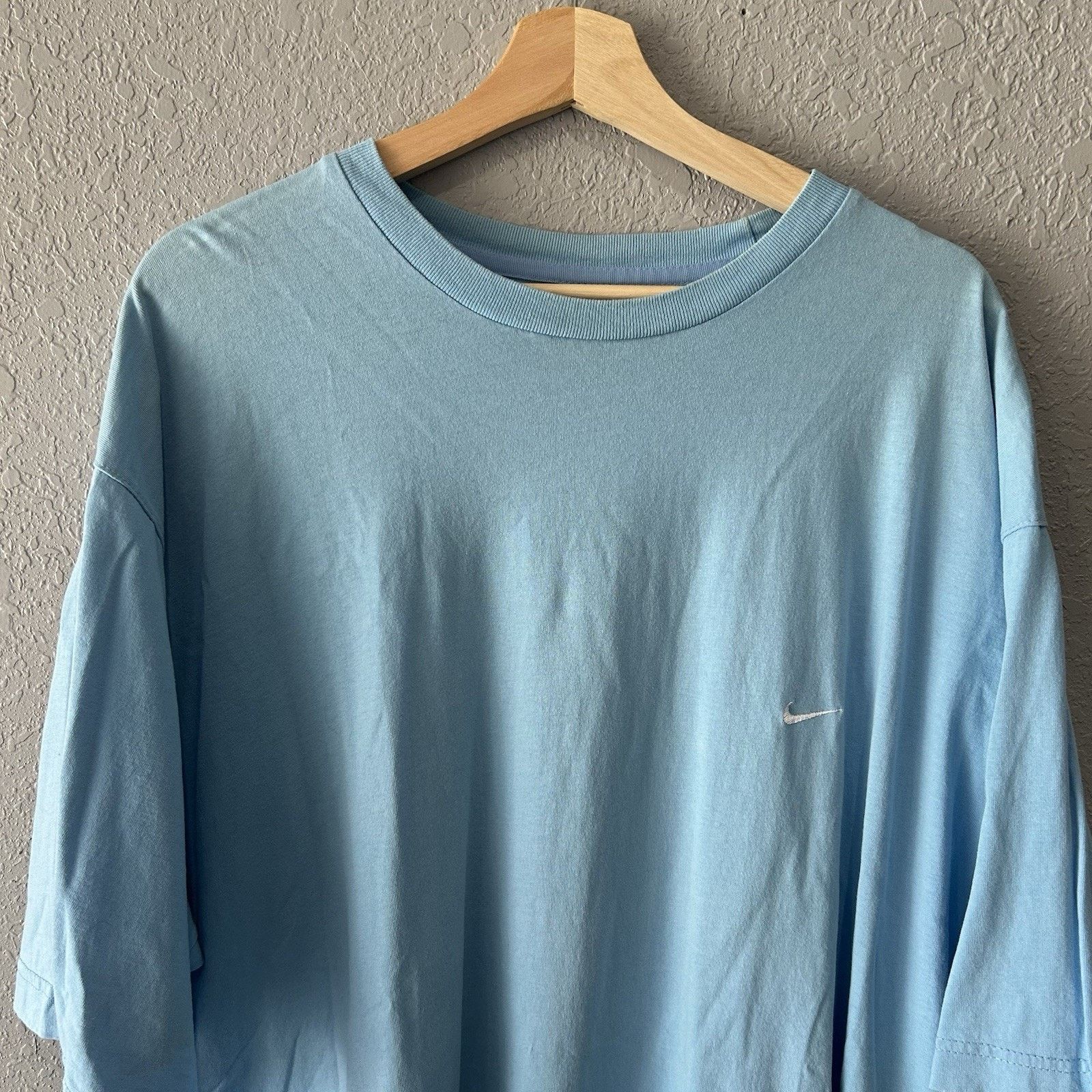 Nike Vintage Nike Swoosh Tshirt Men’s Xxl Tall Sportswear Baby Bl Size US XXL / EU 58 / 5 - 1 Thumbnail
