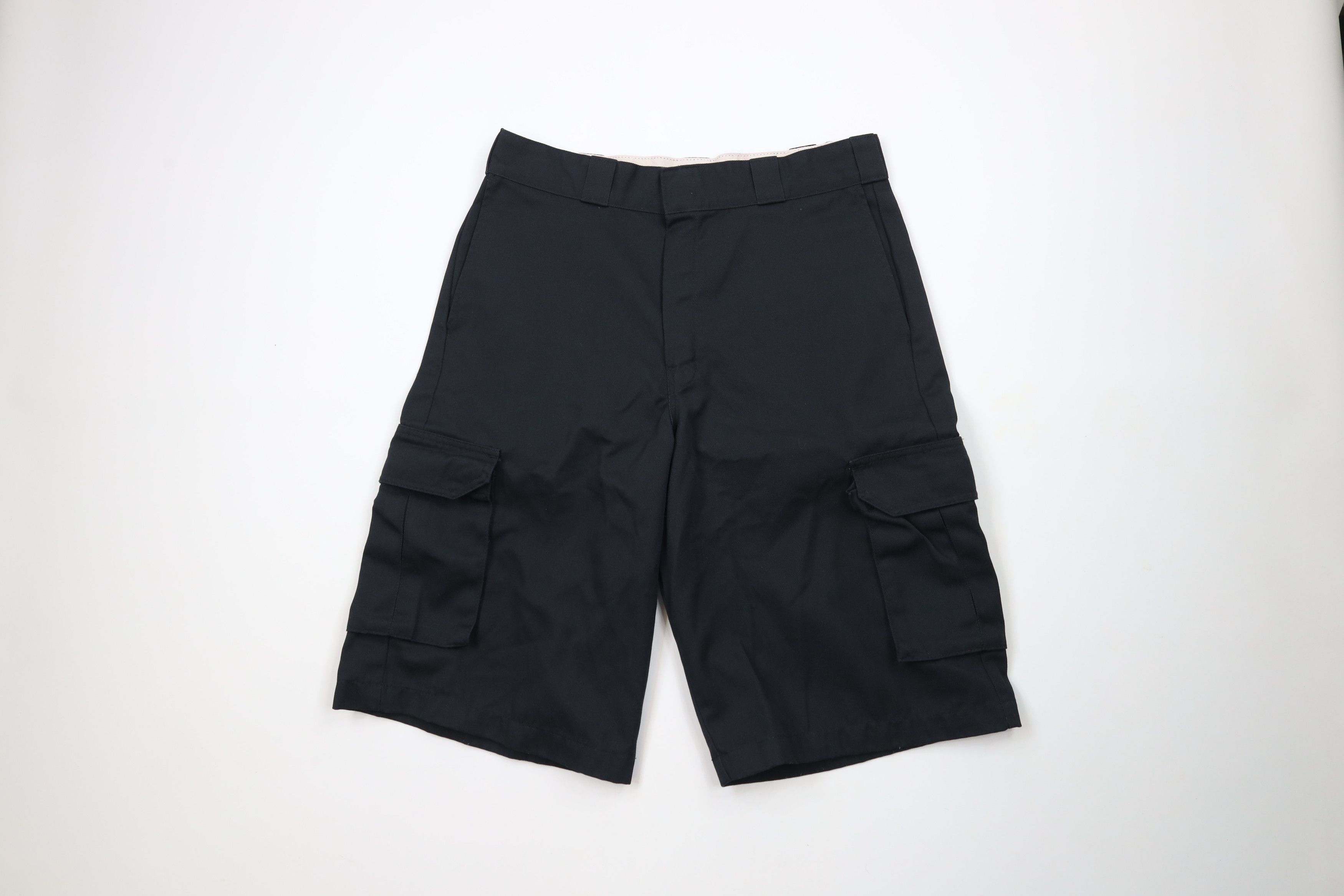 Dickies × Vintage Vintage Y2K Dickies Spell Out Loose Fit Cargo Shorts Black Size US 34 / EU 50 - 1 Thumbnail