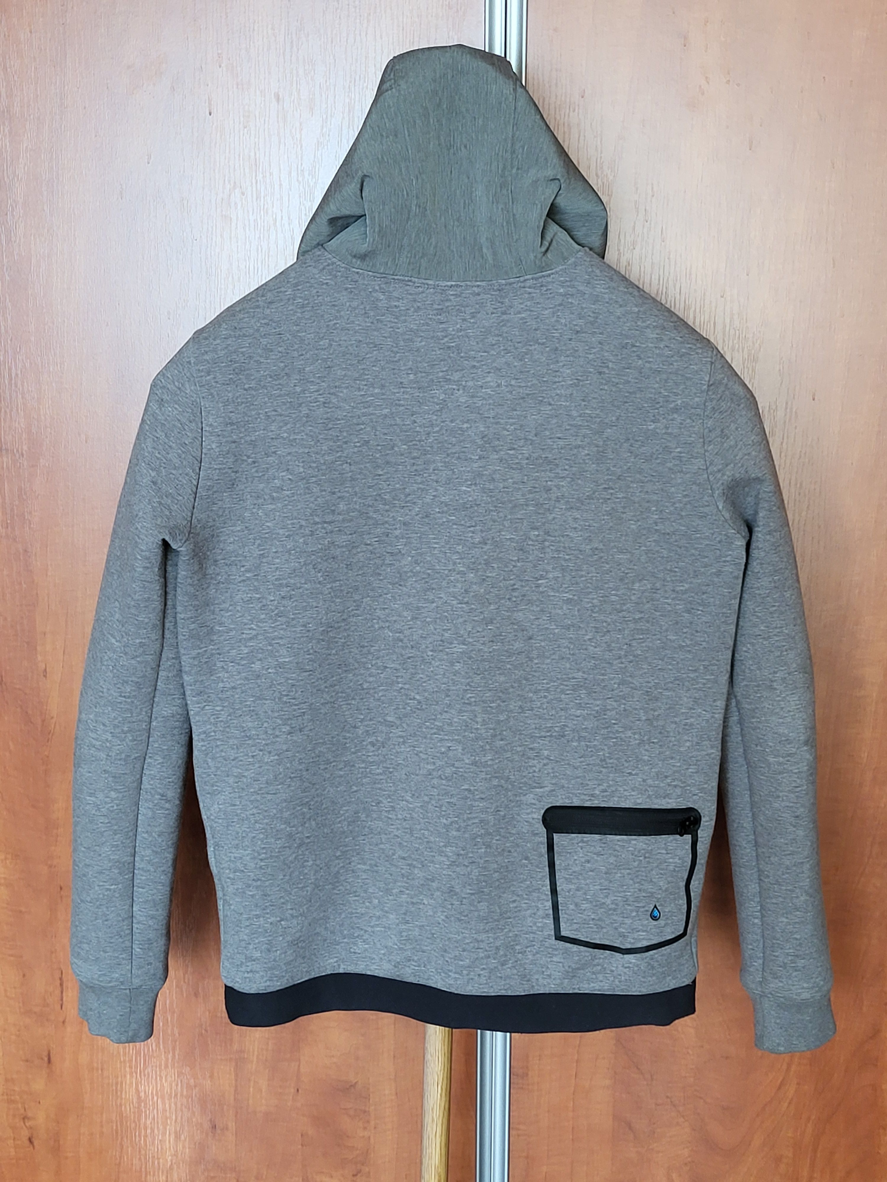 Quiksilver Special hoodie for surfing Quiksilver size S but fit M Size US S / EU 44-46 / 1 - 5 Thumbnail