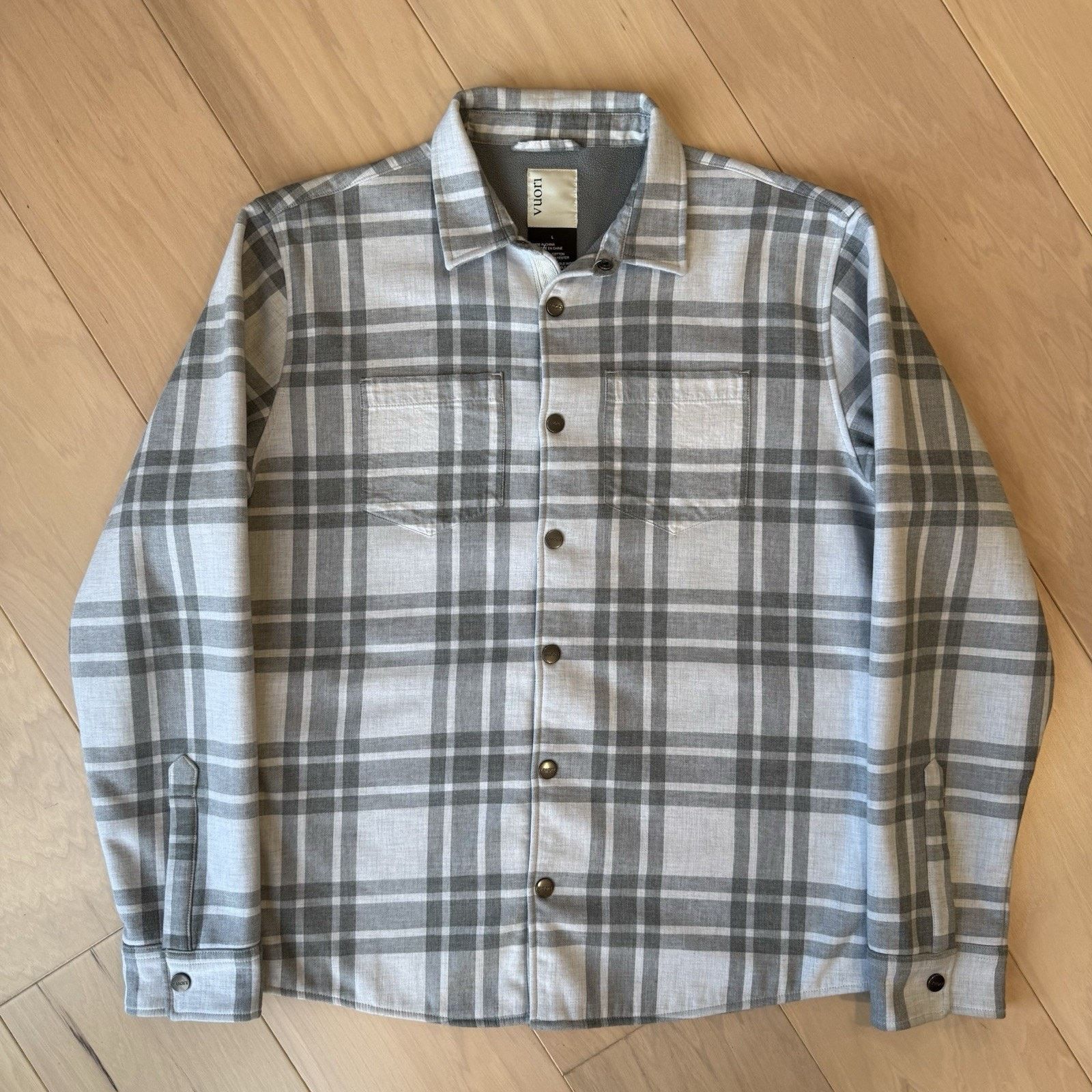 Vuori Vuori Range Shirt Jacket L Gray Snap Plaid Button Flannel Size US L / EU 52-54 / 3 - 2 Thumbnail