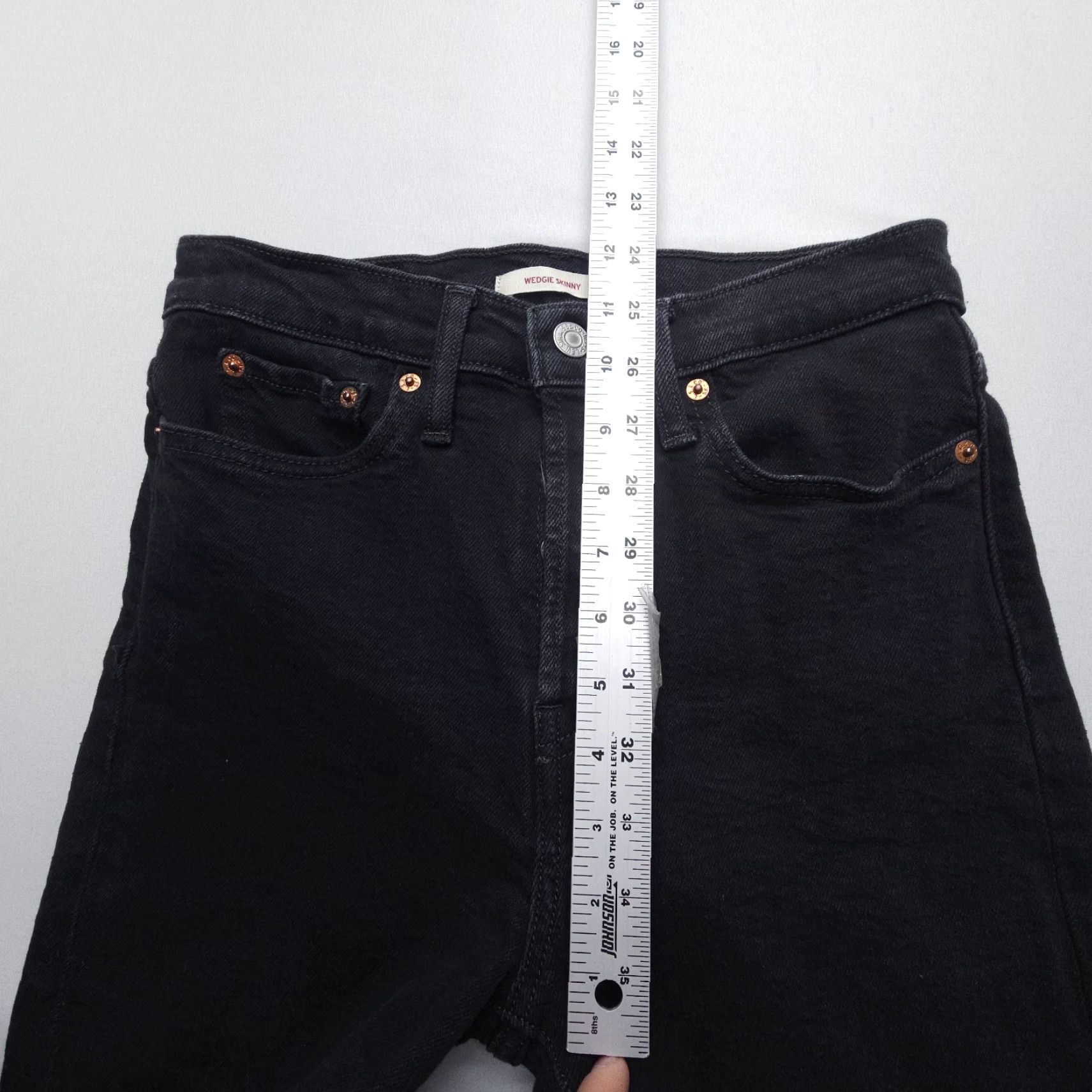 Levi's Levi's Wedgie Skinny Jeans Womens Size 27 Black High Rise Button Fly Stretch Size 27" / US 4 / IT 40 - 5 Thumbnail