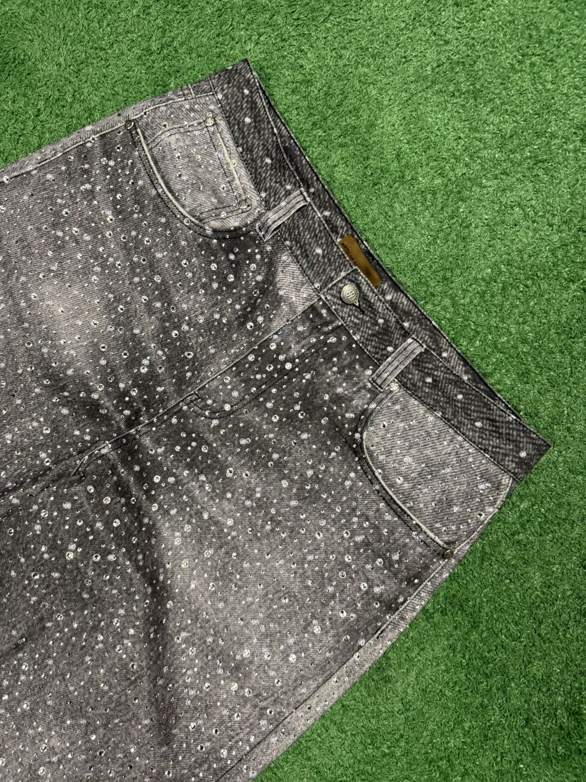 Birth of Royal Child Birth of a royal child rhinestone jeans Size US 38 / EU 54 - 3 Thumbnail