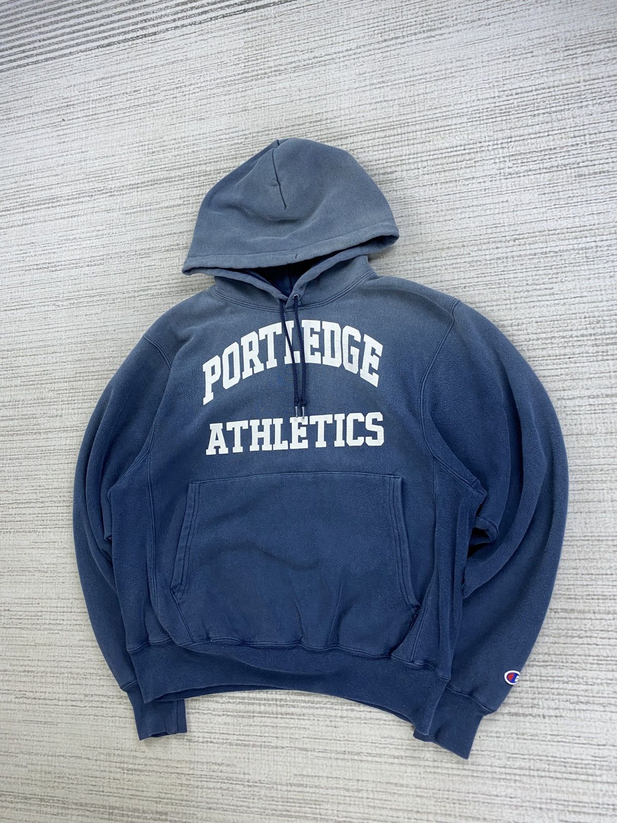 Champion × Vintage Vintage Champion Reverse Weave Faded Hoodie Size US M / EU 48-50 / 2 - 4 Thumbnail