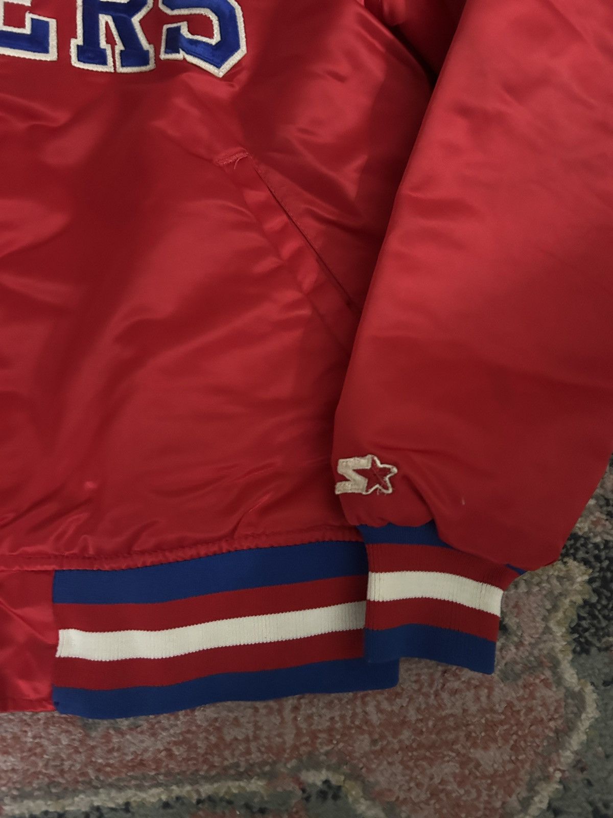 Starter Vintage 90’s Starter Philadelphia 76ers Satin Bomber Jacket Size US M / EU 48-50 / 2 - 5 Thumbnail