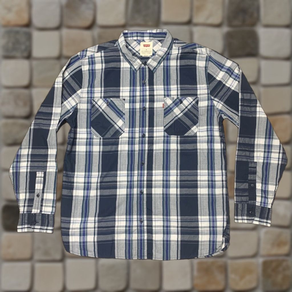 Levi's Levi's Shirt Button-Up 2 Front Pockets XL Blue Multi-Color Plaid Men’s Regular Size XL Mens Size US XL / EU 56 / 4 - 1 Thumbnail