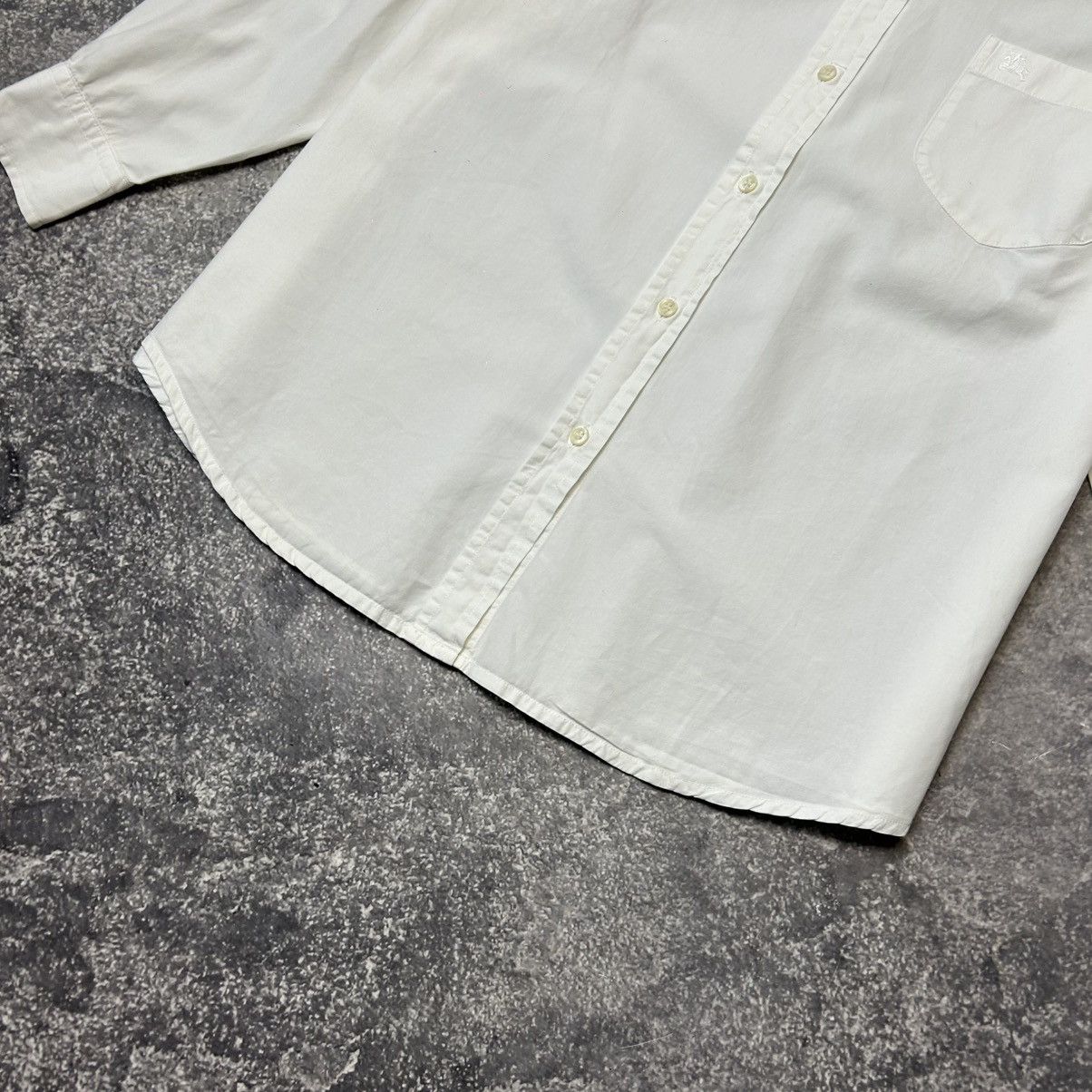 Burberry Luxury Burberry Small Logo Button Basic designer shirt Size L / US 10 / IT 46 - 3 Thumbnail