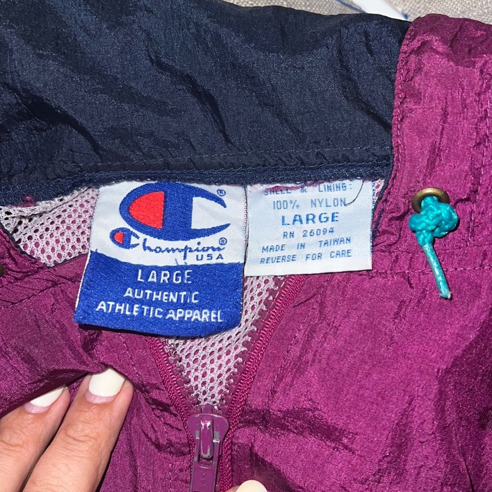 Champion VNTG CHAMPION 90s hooded half zip windbreaker L Size L / US 10 / IT 46 - 2 Thumbnail