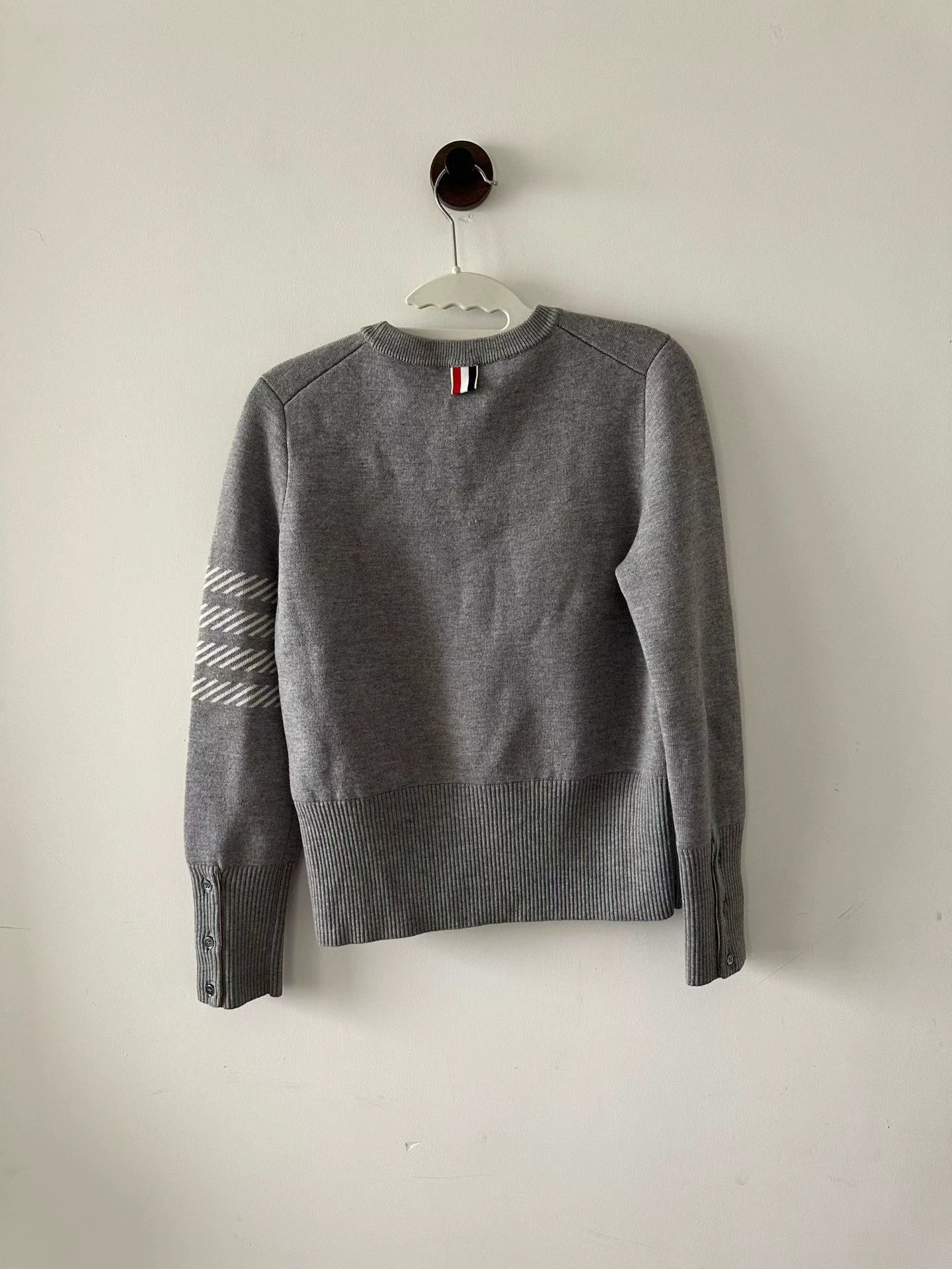 Thom Browne Thom Browne Dolphin Sweater 40 98 New Size US XS / EU 42 / 0 - 2 Thumbnail