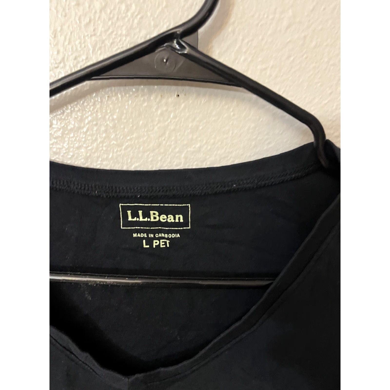 Vintage VINTAGE L.L. Bean Womens Blouse Adult Petite Black Solid Knit V-Neck 3/4 Sleeve Casual Travel Workwear Size L / US 10 / IT 46 - 2 Thumbnail