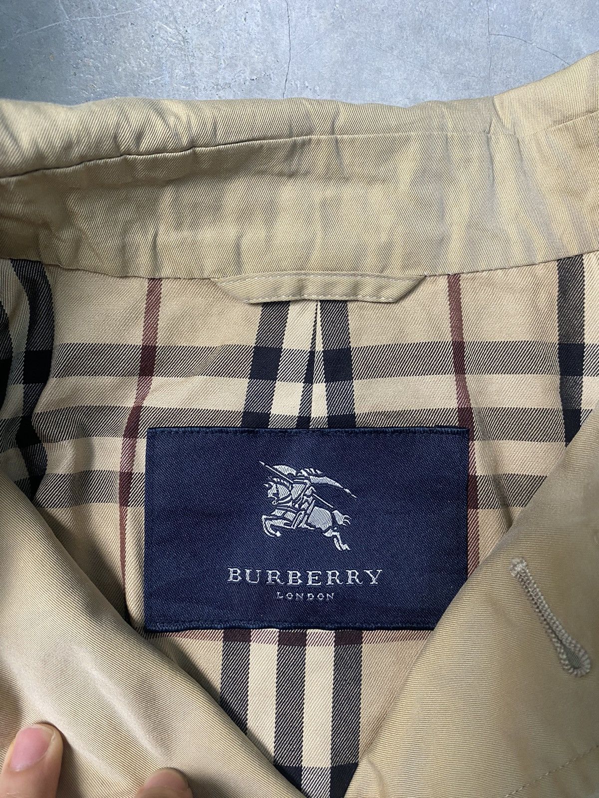 Burberry Vintage Burberry Nova Check Long Trench Coat Size US L / EU 52-54 / 3 - 2 Thumbnail