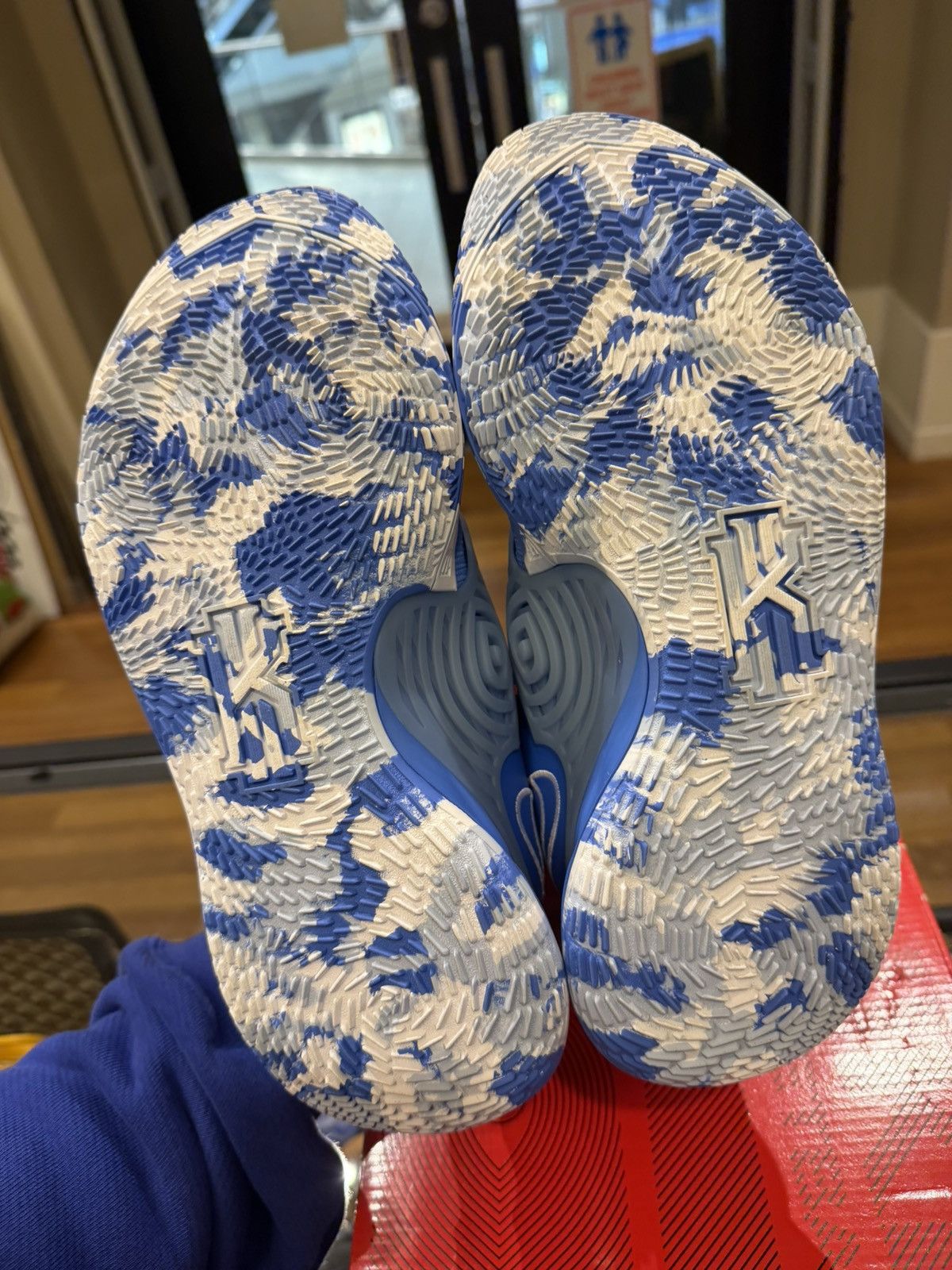 Nike Nike Kyrie Low 3 ‘Pacific Blue’ Size US 9.5 / EU 42-43 - 5 Thumbnail