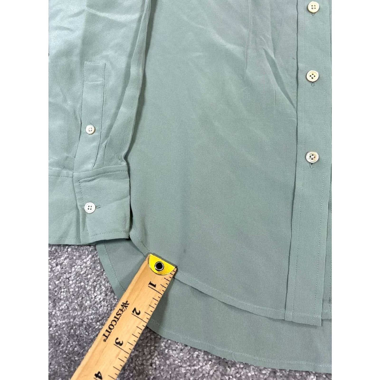 Everlane Everlane Shirt Womens Green Silk Button-Up XS? (Note: Original size 0) Size XS / US 0-2 / IT 36-38 - 5 Thumbnail