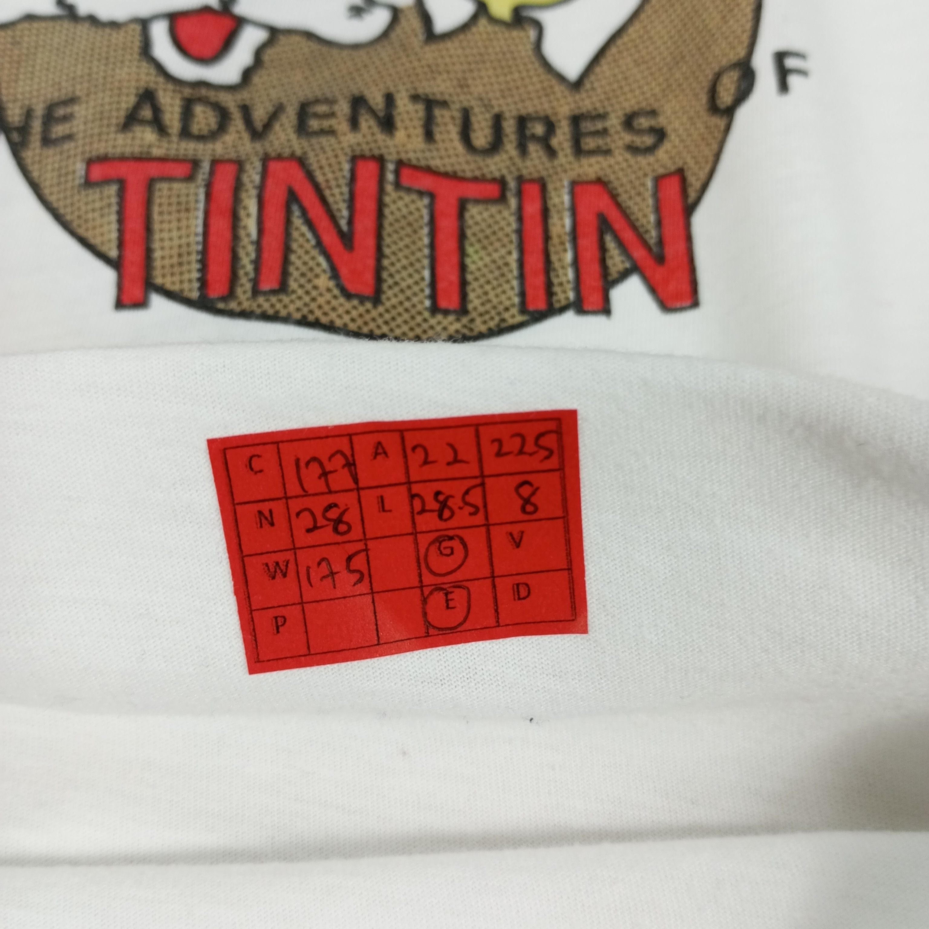Vintage The Adventures Of Tintin Streetwear Style Cartoon Tshirt Size US L / EU 52-54 / 3 - 10 Thumbnail