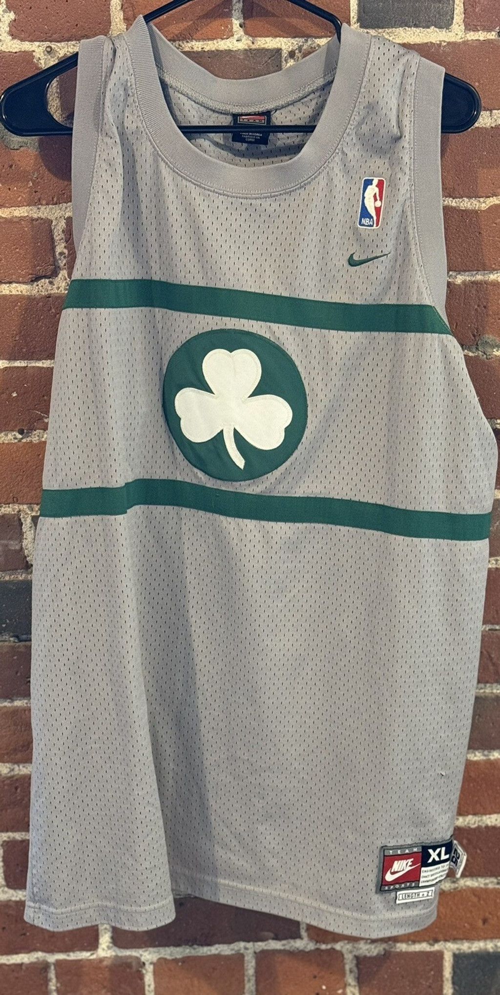 Nike Boston Celtics LOT Vintage Nike Jersey and Hat Combo Men XL Size US XL / EU 56 / 4 - 1 Thumbnail