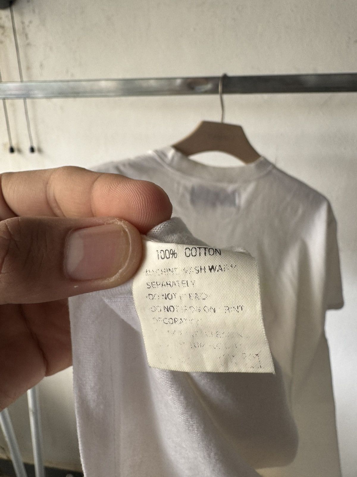 Japanese Brand Vintage Depleted X Apple Tee Size US M / EU 48-50 / 2 - 7 Thumbnail