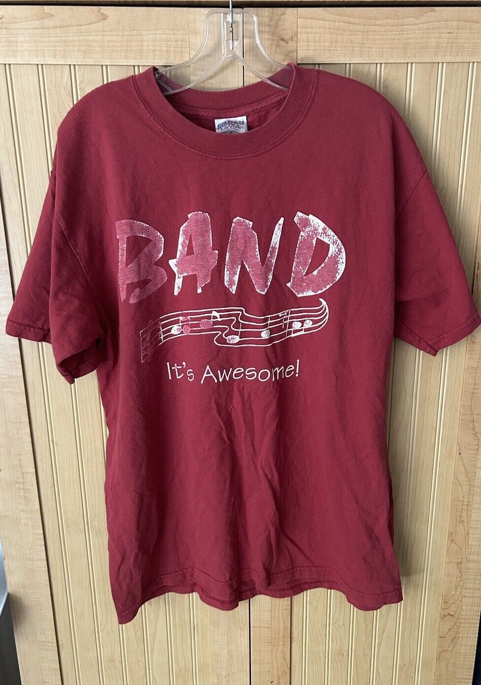 Gildan 90s Vintage “Band, It’s Awesome” T-shirt, Red Size Large Ir Size US XL / EU 56 / 4 - 1 Thumbnail