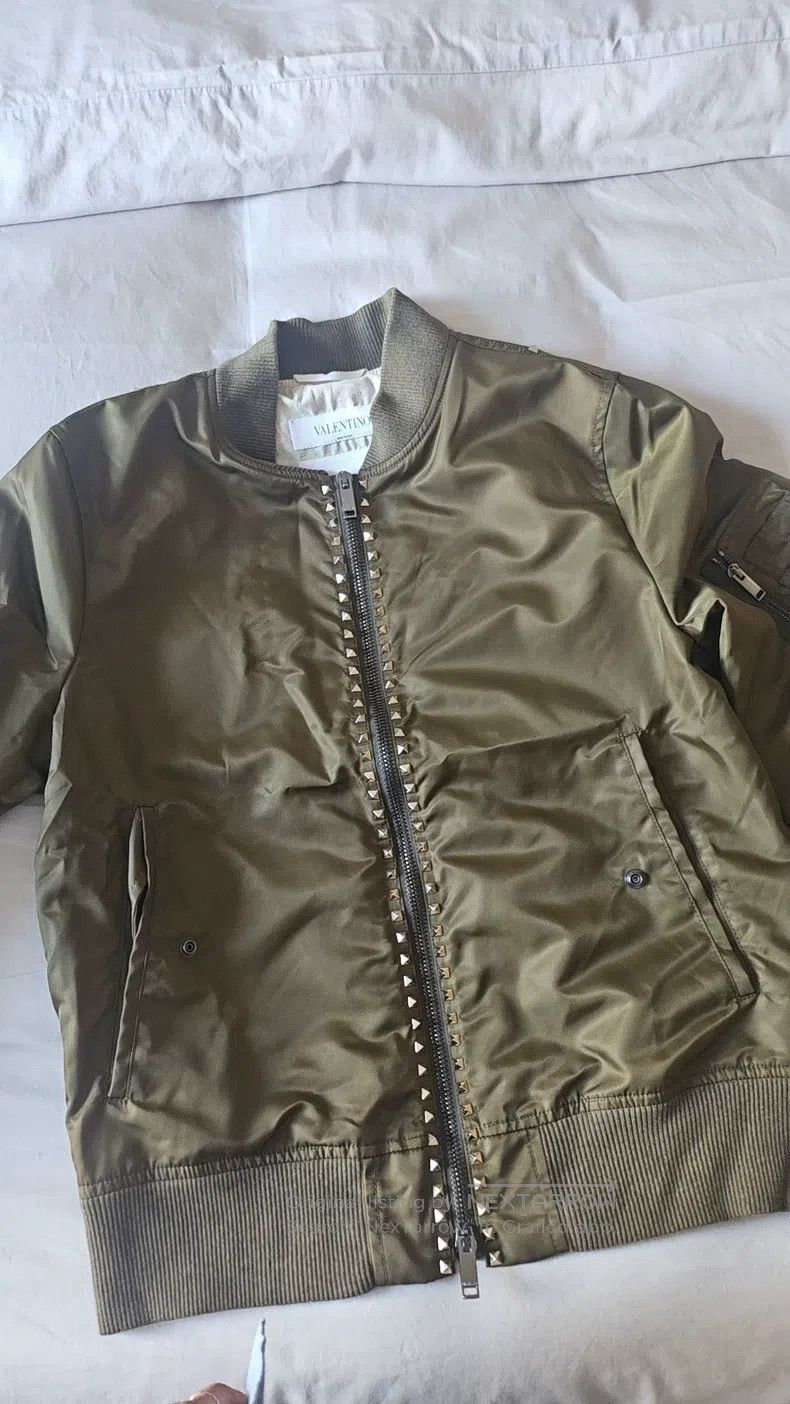Valentino Valentino Willow Stud Bomber Jacket Size US S / EU 44-46 / 1 - 3 Thumbnail