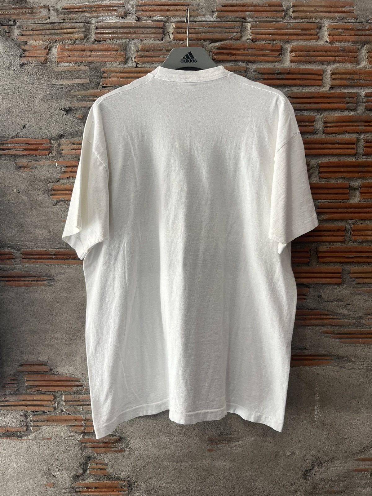 Vintage Vintage UNITED AIRLINES Flight Artwork 90’s Tshirt Size US XXL / EU 58 / 5 - 7 Thumbnail
