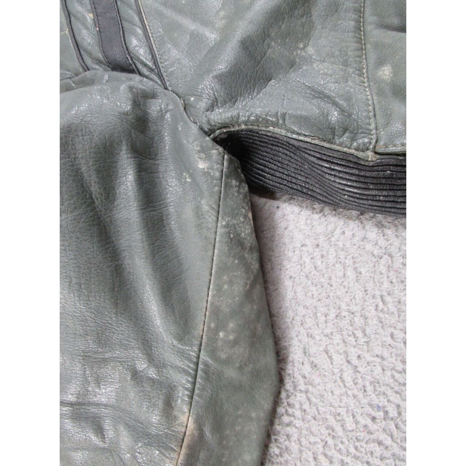 Vintage VINTAGE Polaris Leather Jacket 90s Winter Gray LT Tall L Size Jacket Mens Sz Read Logo Zip Up Regular Motorcycle Coat Size US L / EU 52-54 / 3 - 3 Thumbnail