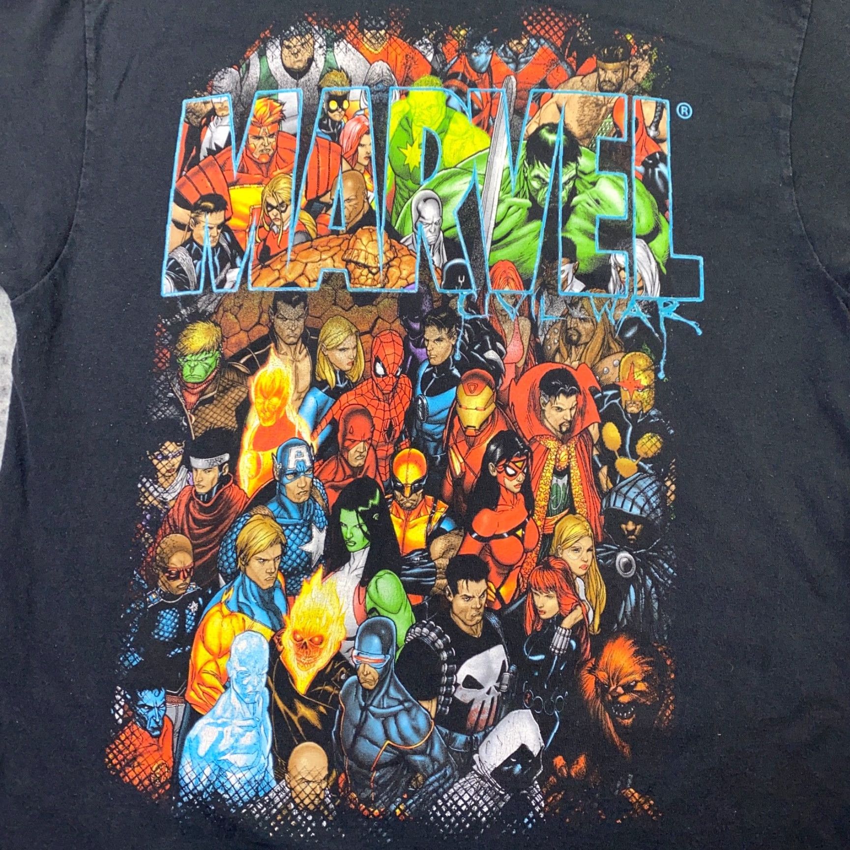 Mad Engine Marvel Civil War Mens Adult Large Black Superhero Collage Movie Mad Engine Shirt Size US L / EU 52-54 / 3 - 2 Thumbnail