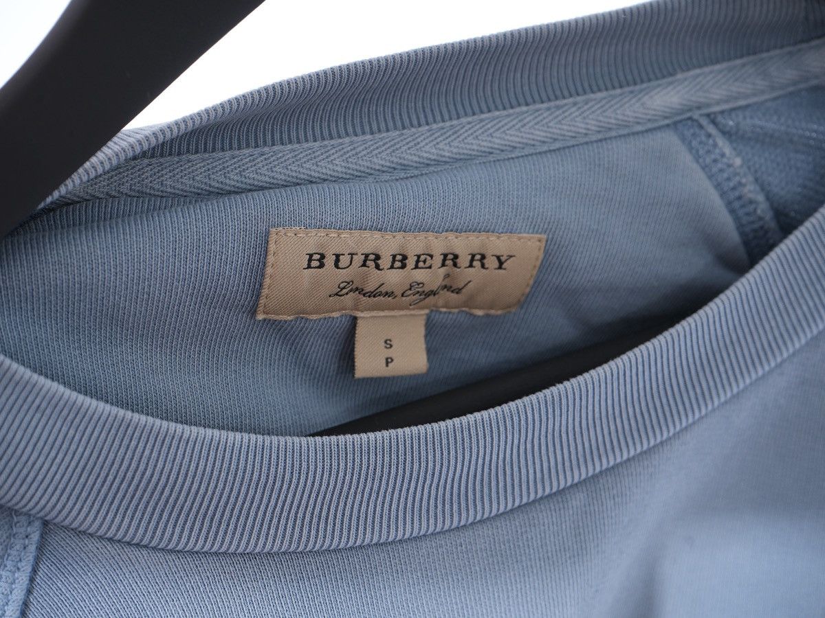 Burberry Burberry Blue Crewneck Sweater sz S Size US S / EU 44-46 / 1 - 3 Thumbnail