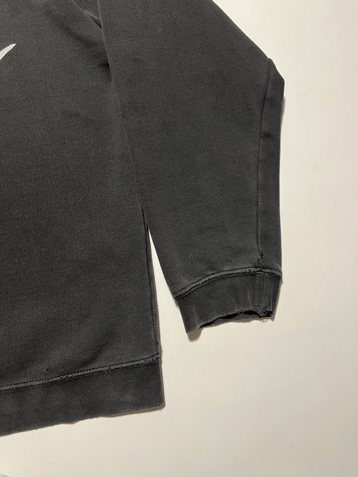 Unsound Rags 90’s VTG Perfectly Thrashed Pirate Scull Boxy Hoodie Size US L / EU 52-54 / 3 - 9 Thumbnail