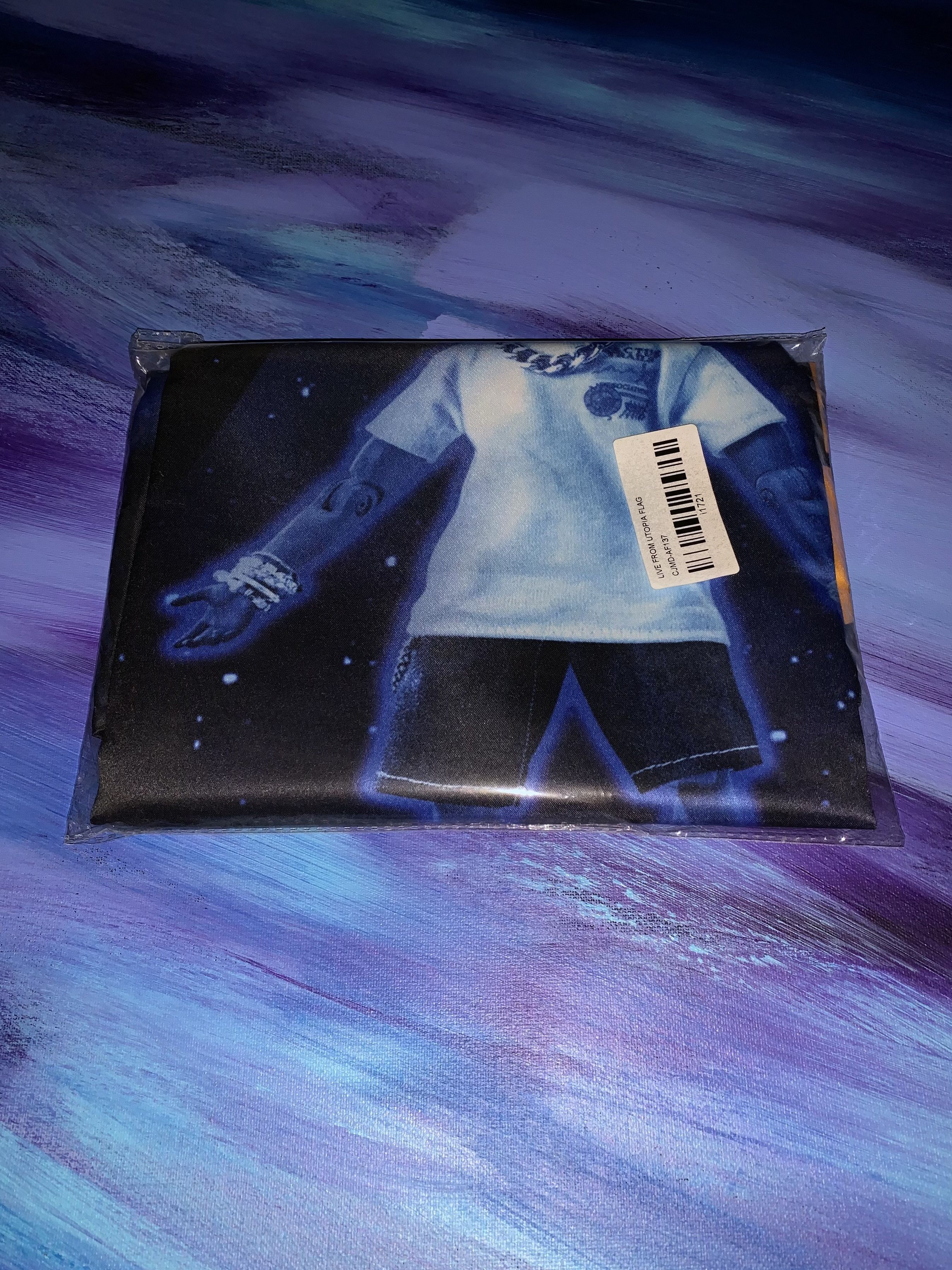 image of Travis Scott Mcdonalds Utopia Flag in Dark Blue, Men's