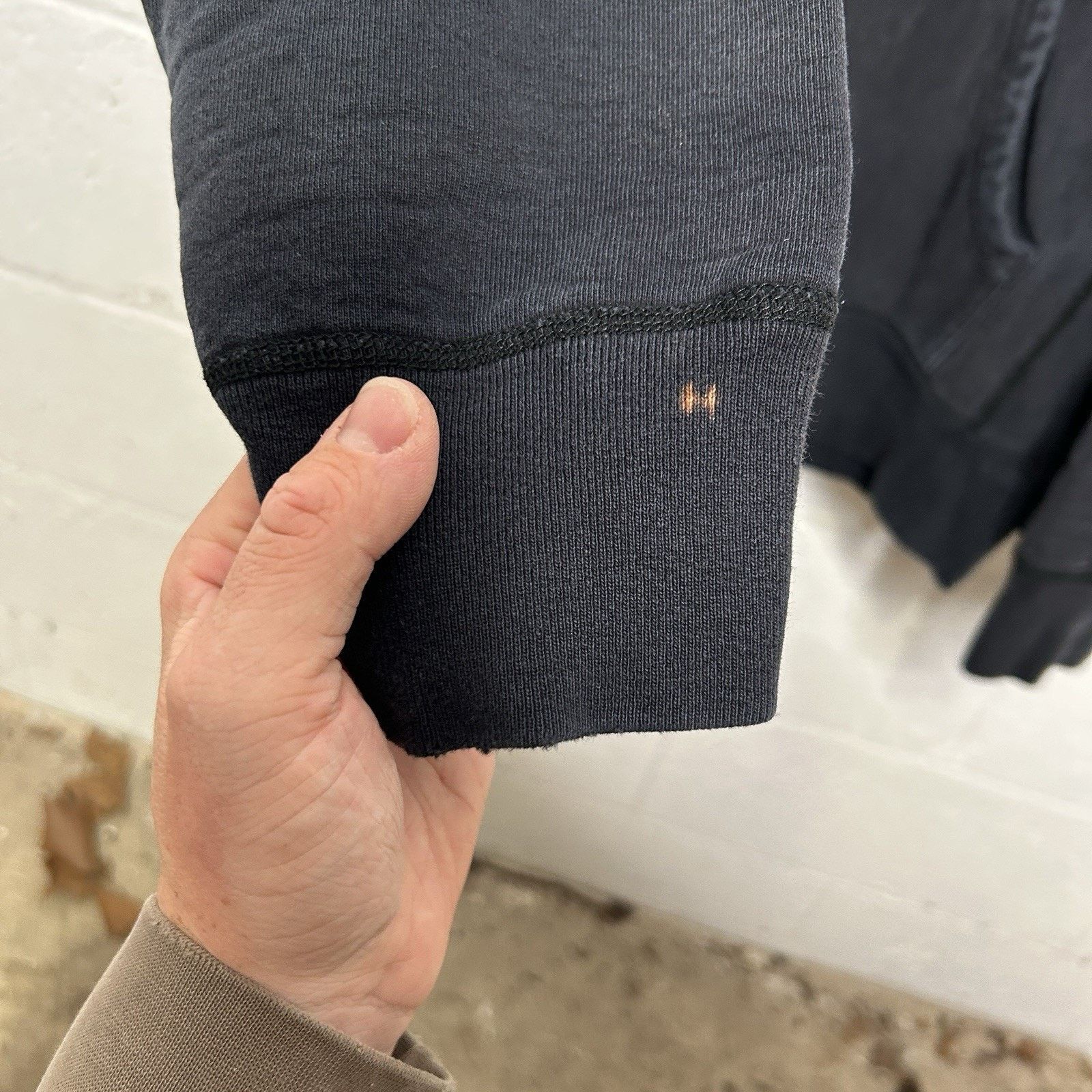 Supreme Supreme Gradient Sleeve Logo Hooded Sweatshirt “Black” FW18 Size US M / EU 48-50 / 2 - 6 Thumbnail