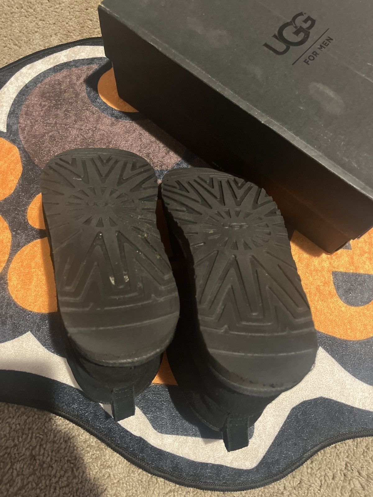 Ugg Mens ugg boots Size US 10 / EU 43 - 3 Thumbnail