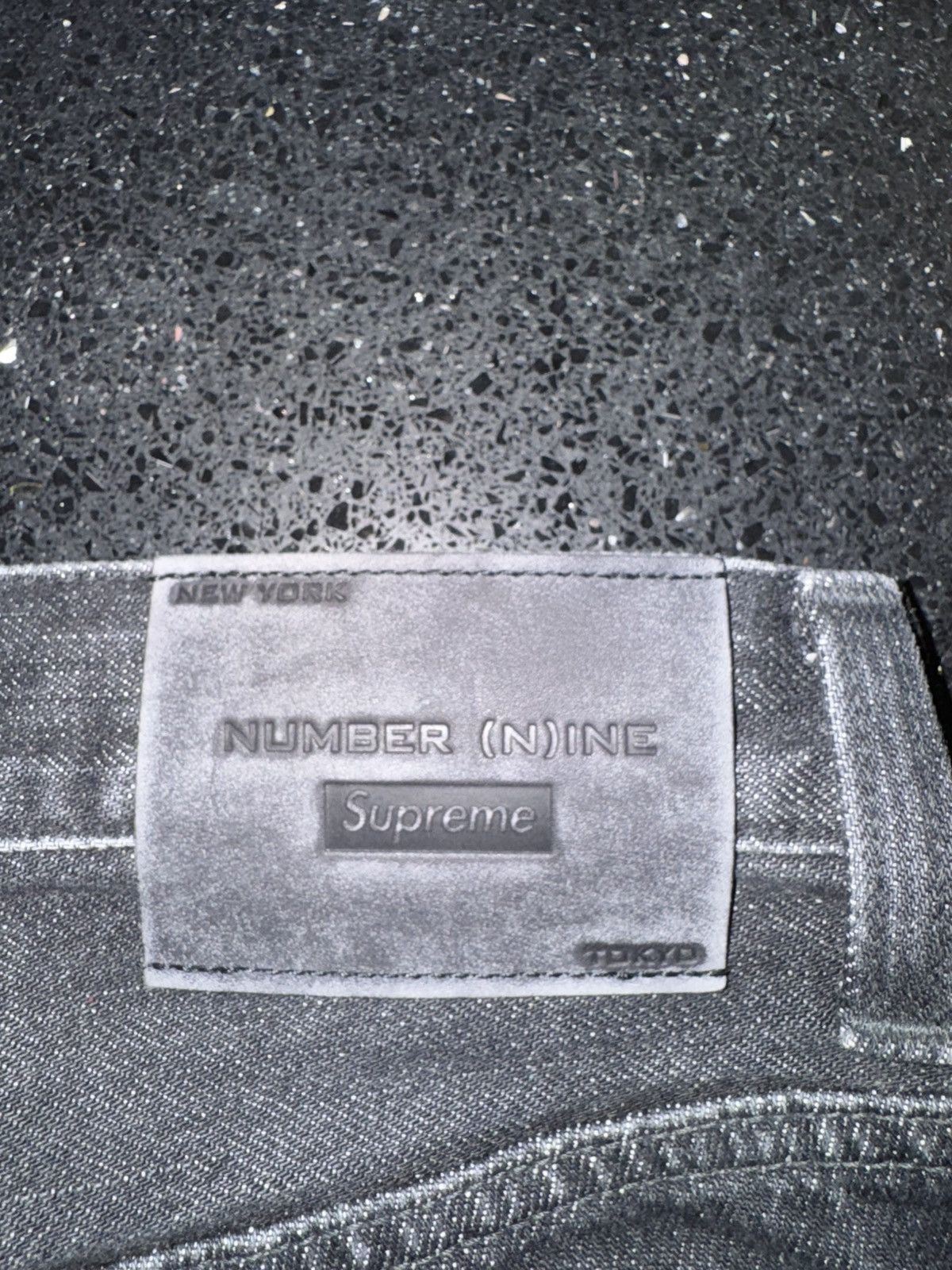 Number (N)ine × Supreme Supreme®/Number (N)ine Patches Loose Fit Selvedge Jean Size US 30 / EU 46 - 12 Thumbnail