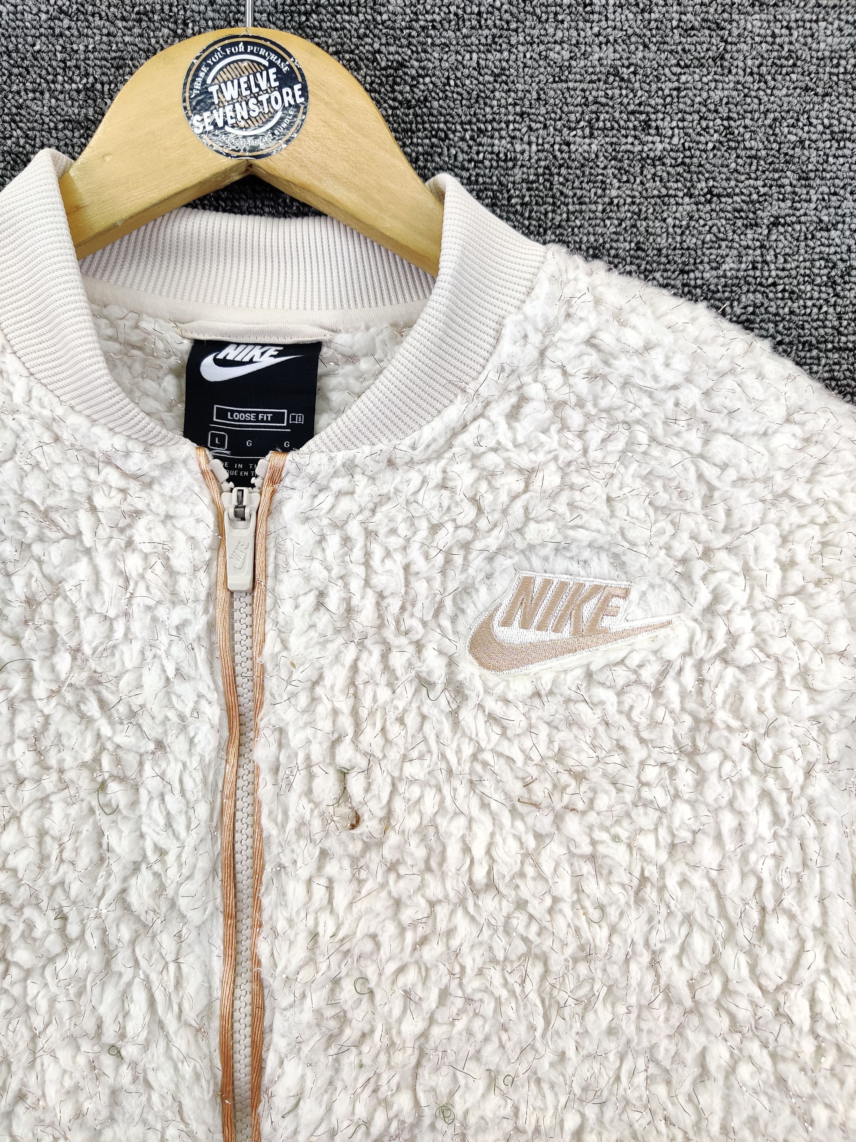 Nike Vintage Nike Fleece Sherpa Zip Up Jacket Size US L / EU 52-54 / 3 - 7 Thumbnail
