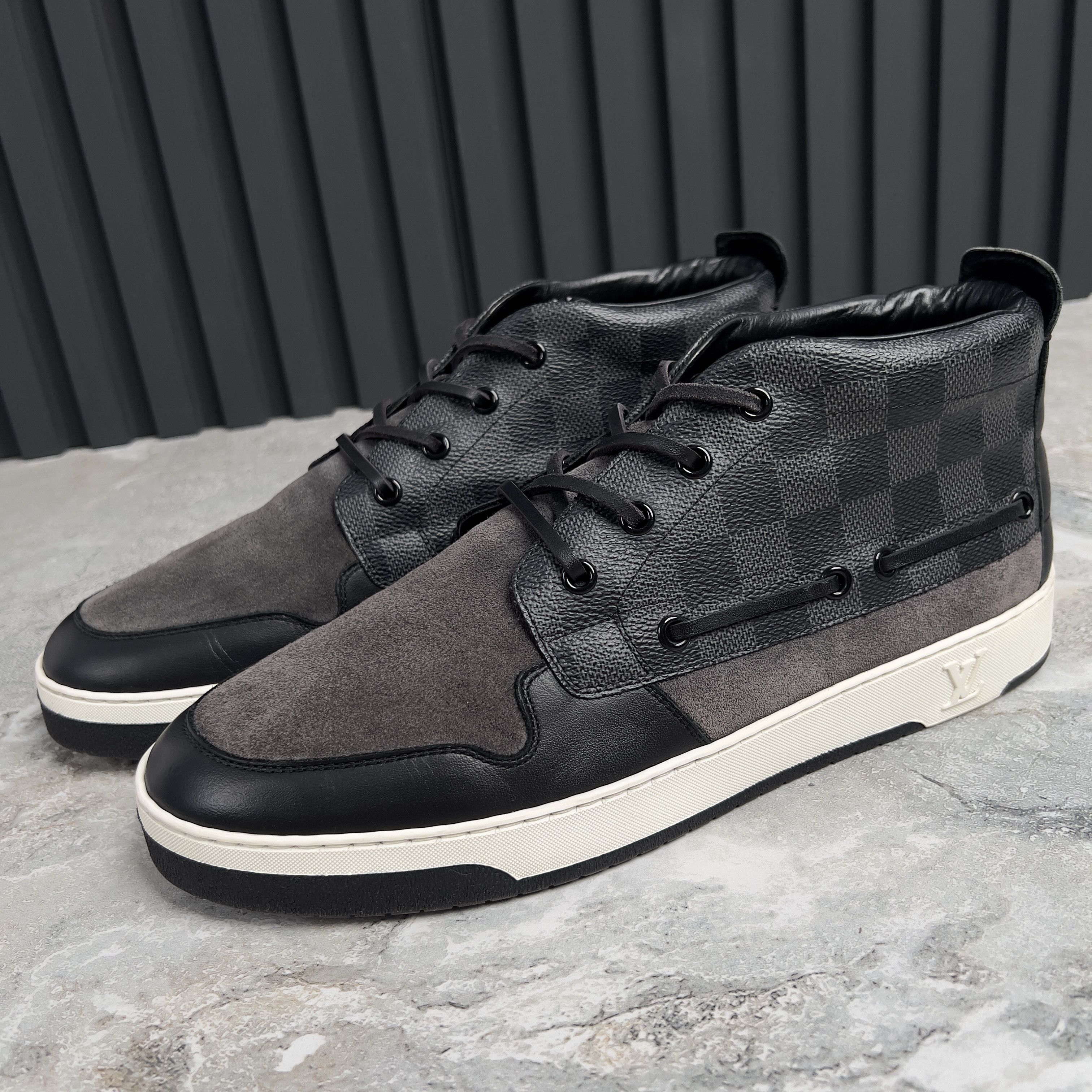 Louis Vuitton Louis Vuitton Trainer Damier Sneaker Graphite Leather Size US 8.5 / EU 41-42 - 1 Thumbnail