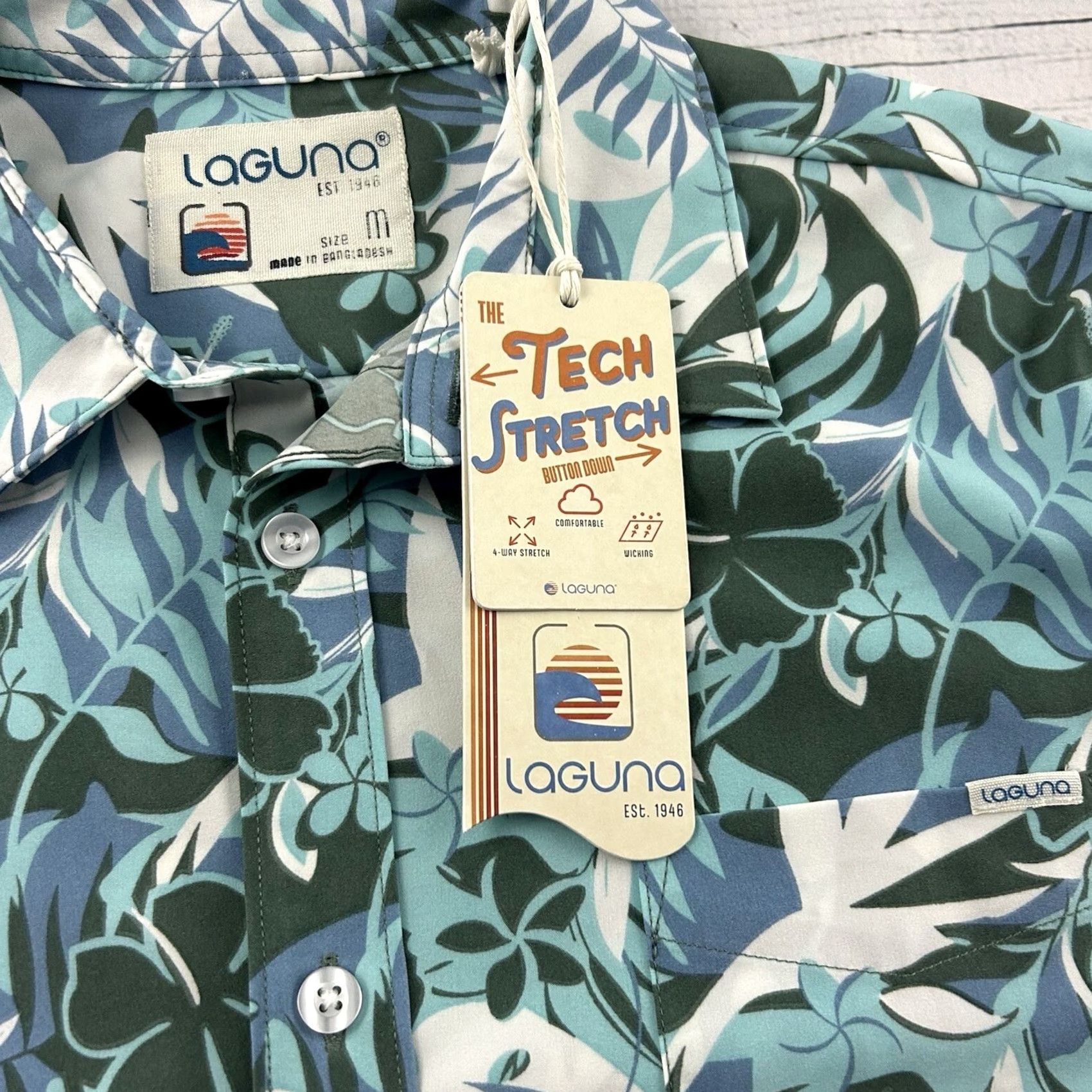 Vintage Laguna Short Sleeve Button-Up Shirt Mens M Blue Hawaiian Stretch Shirt Size US M / EU 48-50 / 2 - 3 Thumbnail