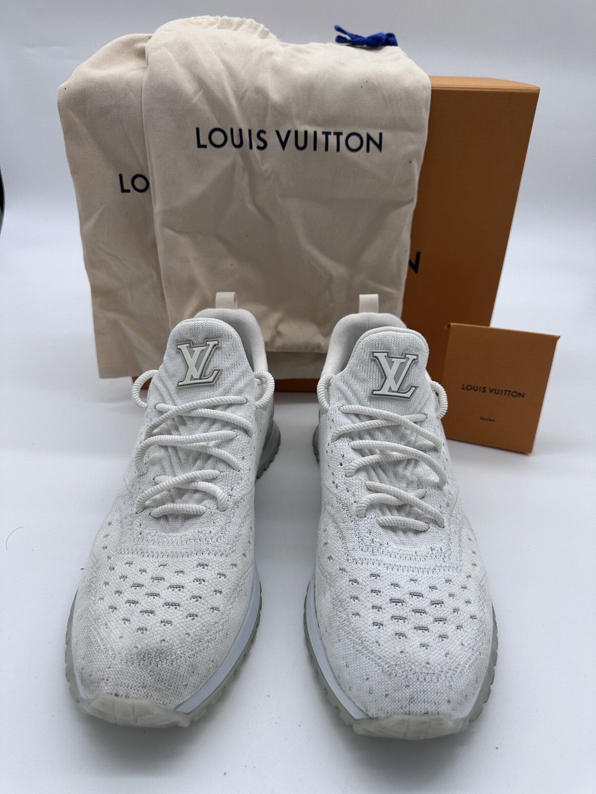 Louis Vuitton Louis Vuitton VNR Sneaker White Size 11 Size US 11 / EU 44 - 2 Thumbnail