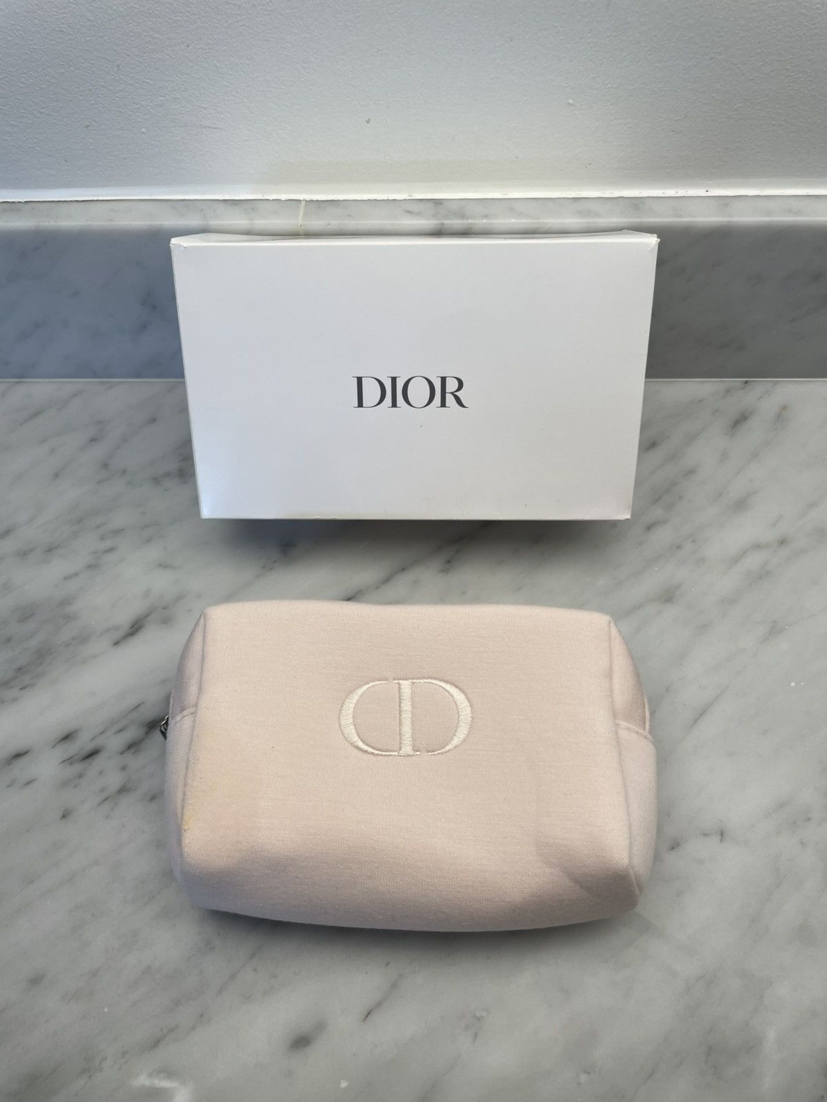 Dior Soft Dior cosmetic bag pouch with logo and original box Size ONE SIZE - 1 Thumbnail