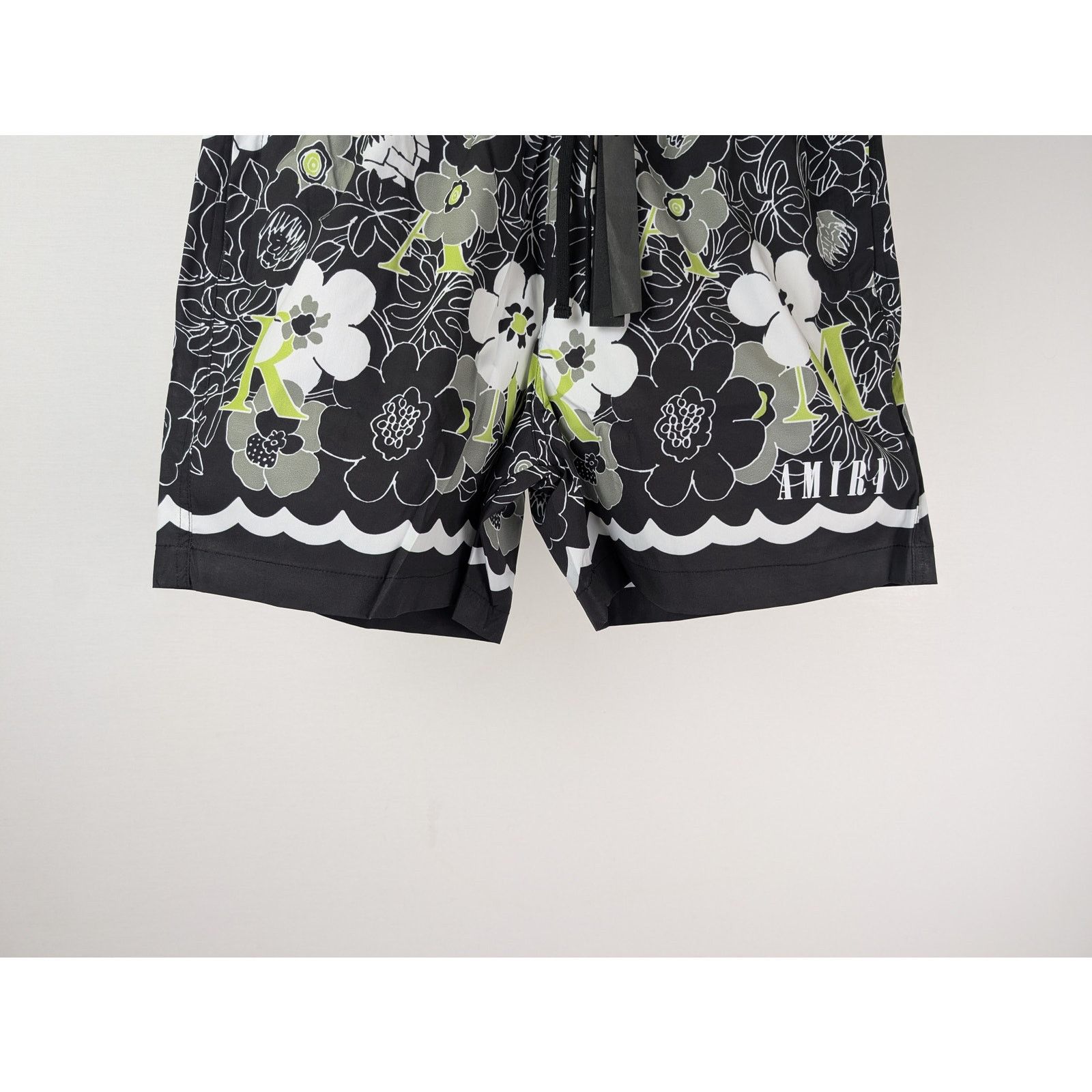 Amiri o1rshd1 Flower Amiri Swimtrunk Swim Shorts in Black Size US 30 / EU 46 - 3 Thumbnail