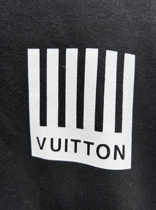 Louis Vuitton Louis Vuitton short-sleeve T-shirt Size US L / EU 52-54 / 3 - 4 Thumbnail
