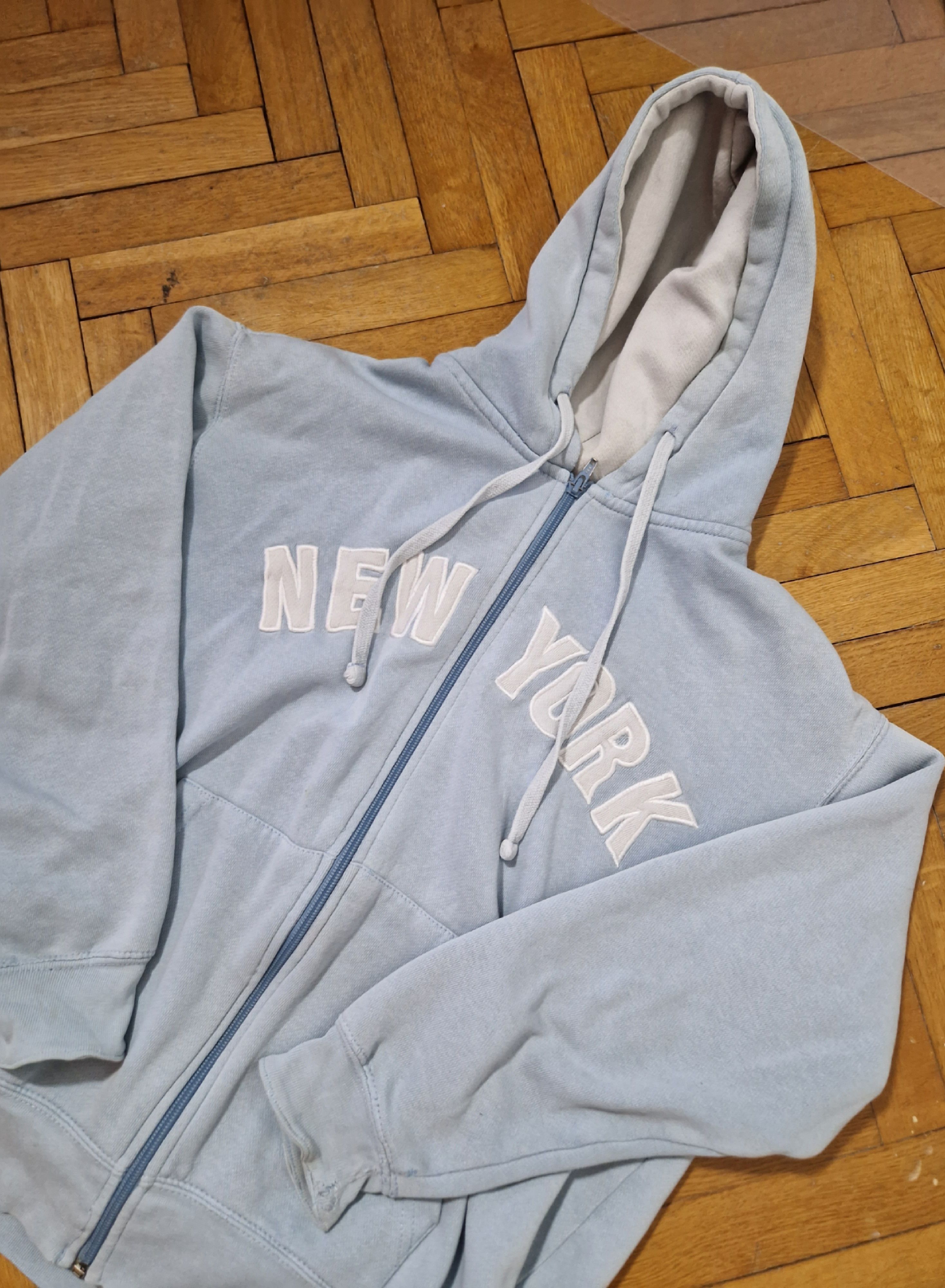 Vintage vintage boxy baby blue New York y2k hoodie Size US L / EU 52-54 / 3 - 12 Thumbnail