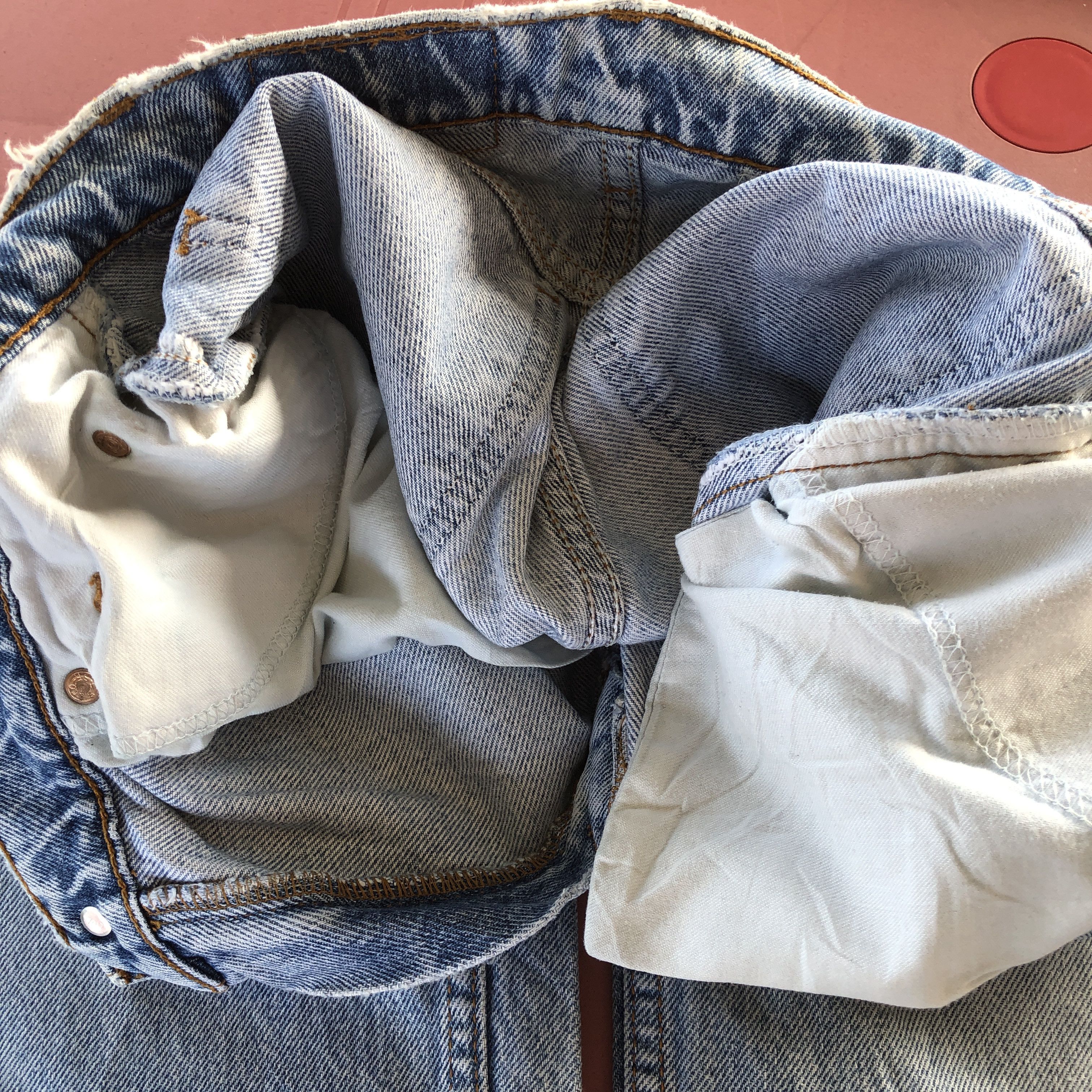 Levi's Vintage Levis Jeans Levi's 550 Sun Faded Light Wash Denim Size 24" / US 00 / IT 34 - 6 Thumbnail