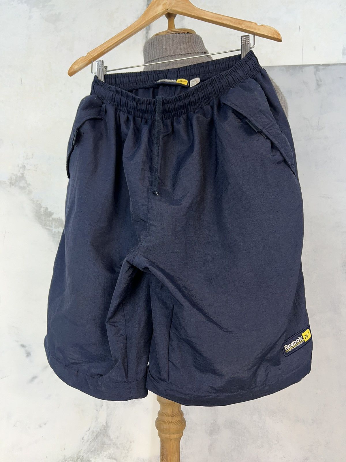 Reebok Vintage Reebok Blue Jogger Track Pants / Shorts L - XL Size US 34 / EU 50 - 9 Thumbnail