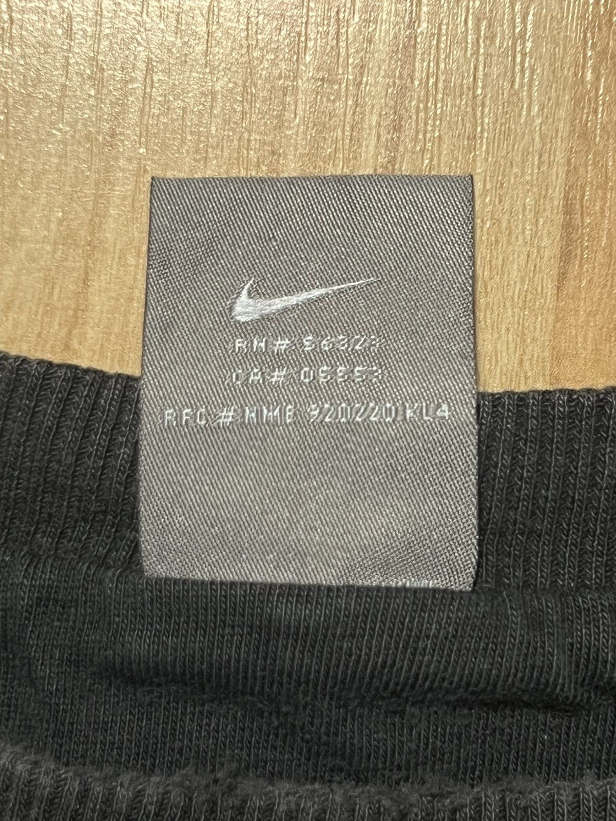 Nike Vintage Nike sweatshirt y2k big logo swoosh Size US M / EU 48-50 / 2 - 4 Thumbnail