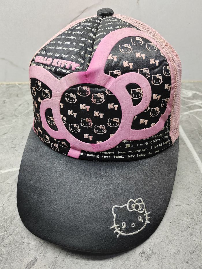 Anime Vintage Hello Kitty Trucker Cap Hat Size ONE SIZE - 1 Thumbnail