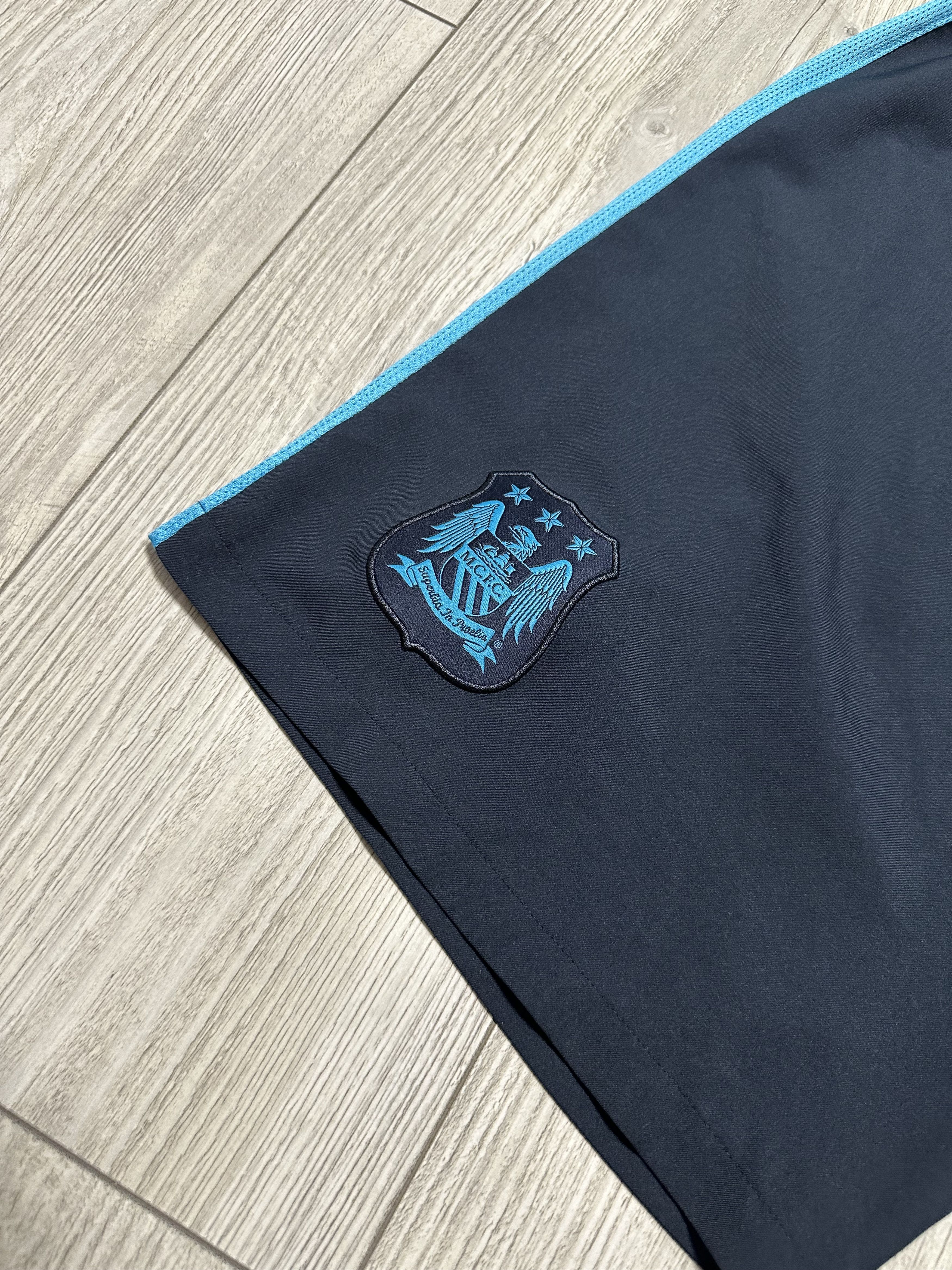 Nike Vintage Nike Manchester City Shorts Size M 2015 Size US 32 / EU 48 - 3 Thumbnail