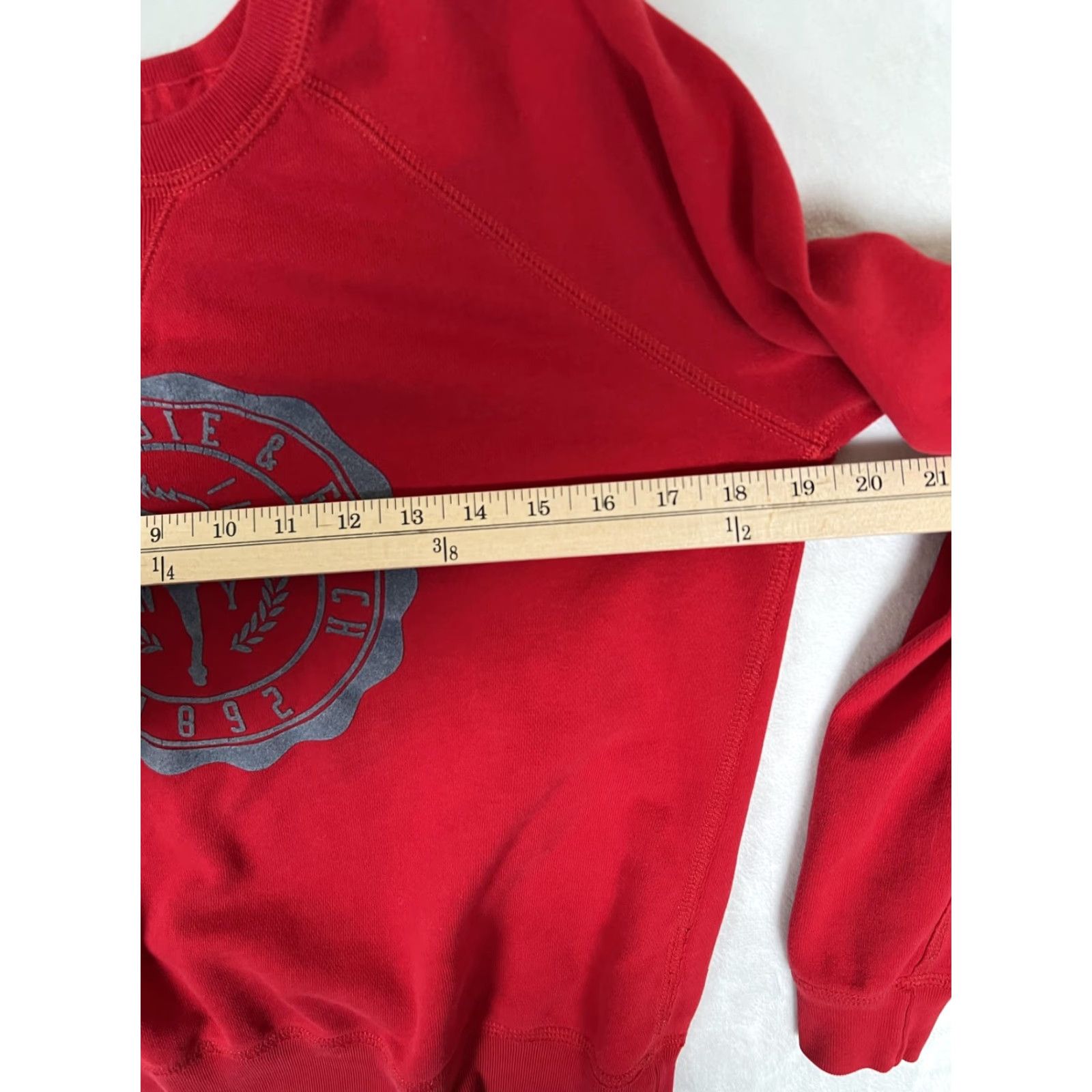 Abercrombie & Fitch Abercrombie & Fitch Raglan Sweatshirt Women's M Red Crew Neck Logo VTG Pullover Casual Size M / US 6-8 / IT 42-44 - 4 Thumbnail