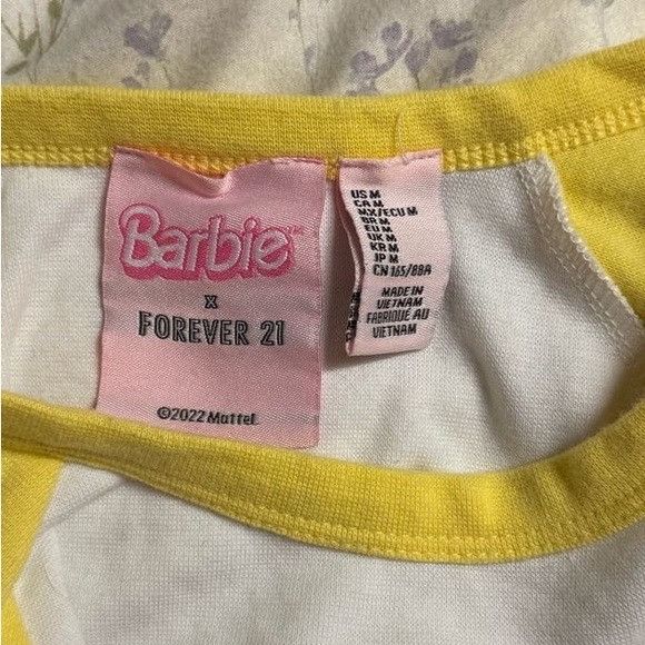 Forever 21 Barbie X Forever 21 White & Yellow Raglan Graphic Crop Top W Size M / US 6-8 / IT 42-44 - 3 Thumbnail