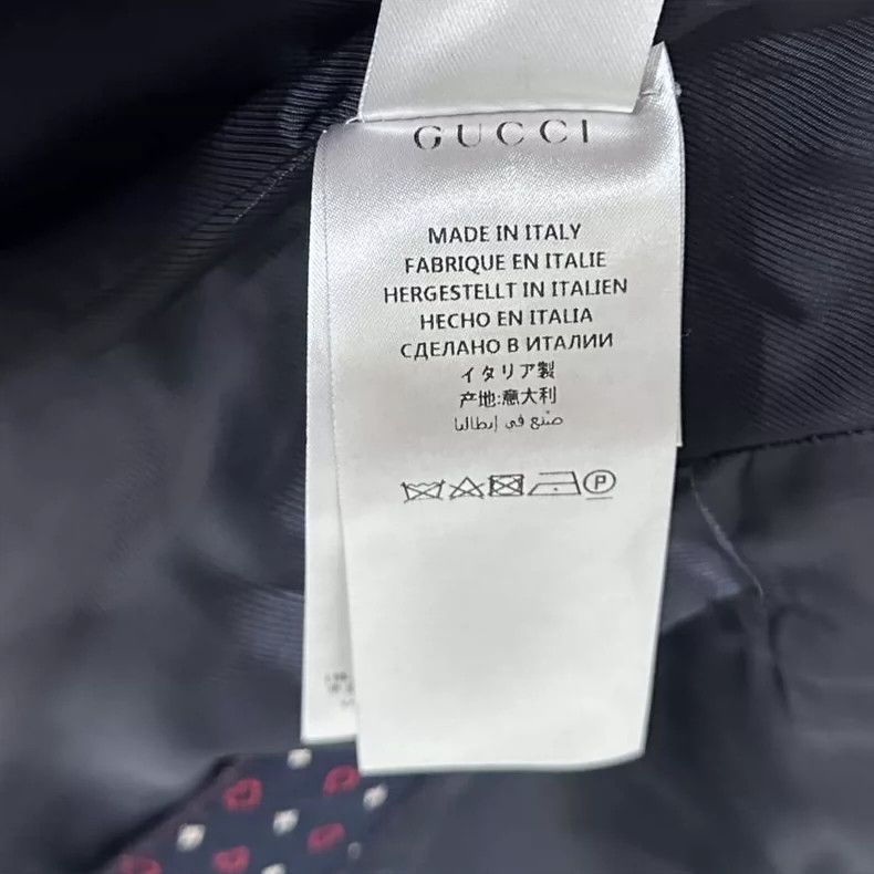 Gucci Gucci Full logo suit 2502-Nextarrow Size 36R - 4 Thumbnail