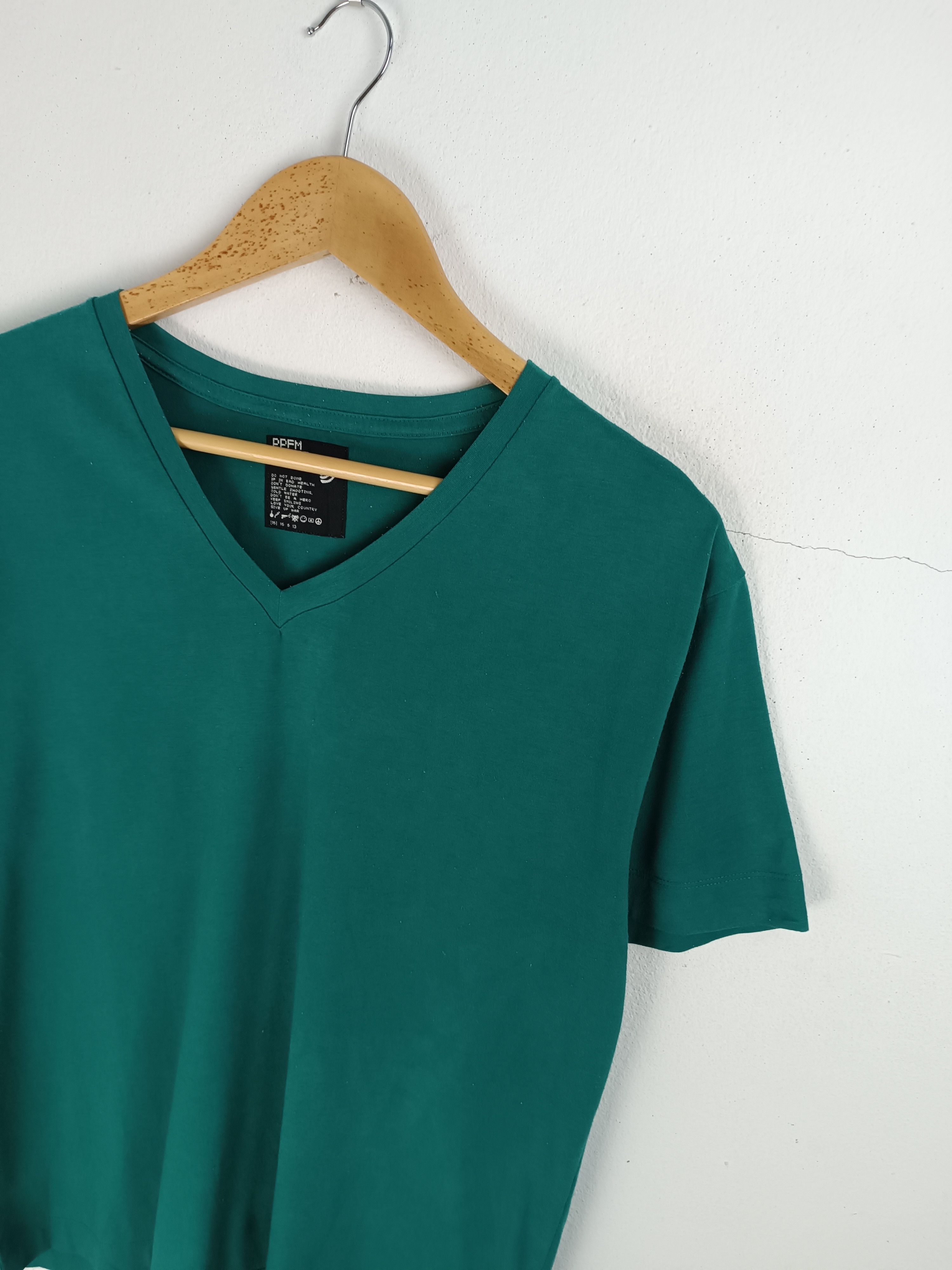 PPFM VINTAGE PPFM CHARLES JOHNSON BLACKBEART STORY VERY RARE V Ts Size US M / EU 48-50 / 2 - 10 Thumbnail